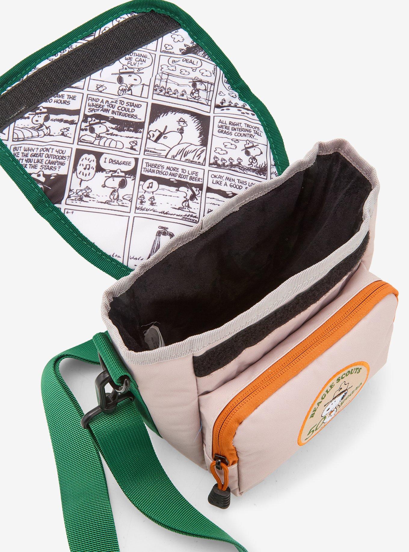 Peanuts Snoopy Beagle Scouts Camera Bag