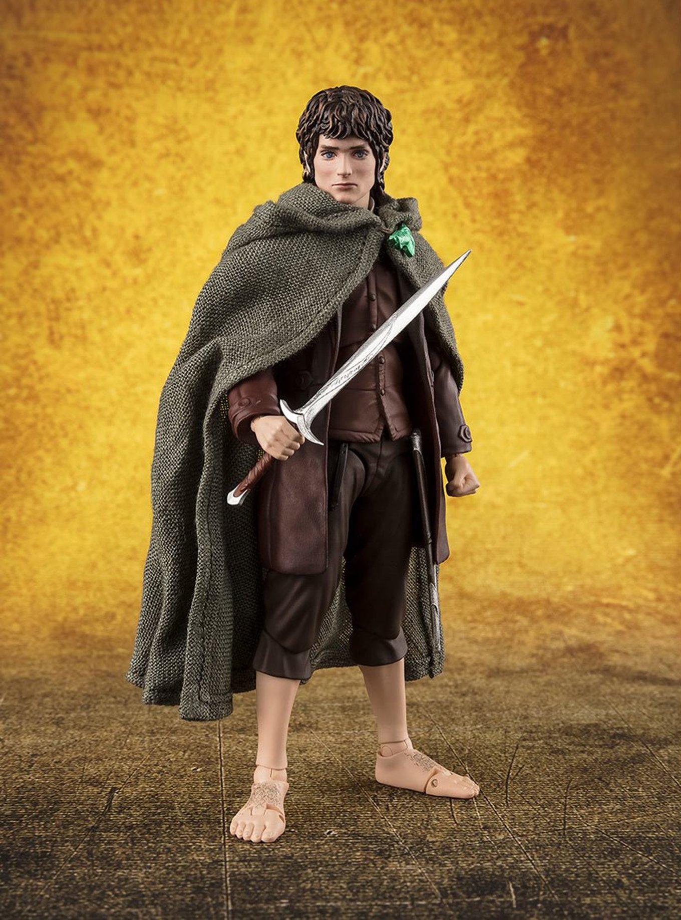 Bandai Namco The Lord of The Rings: The Fellowship of The Ring S.H.Figuarts Frodo Baggins & Gollum Figure Set, , hi-res