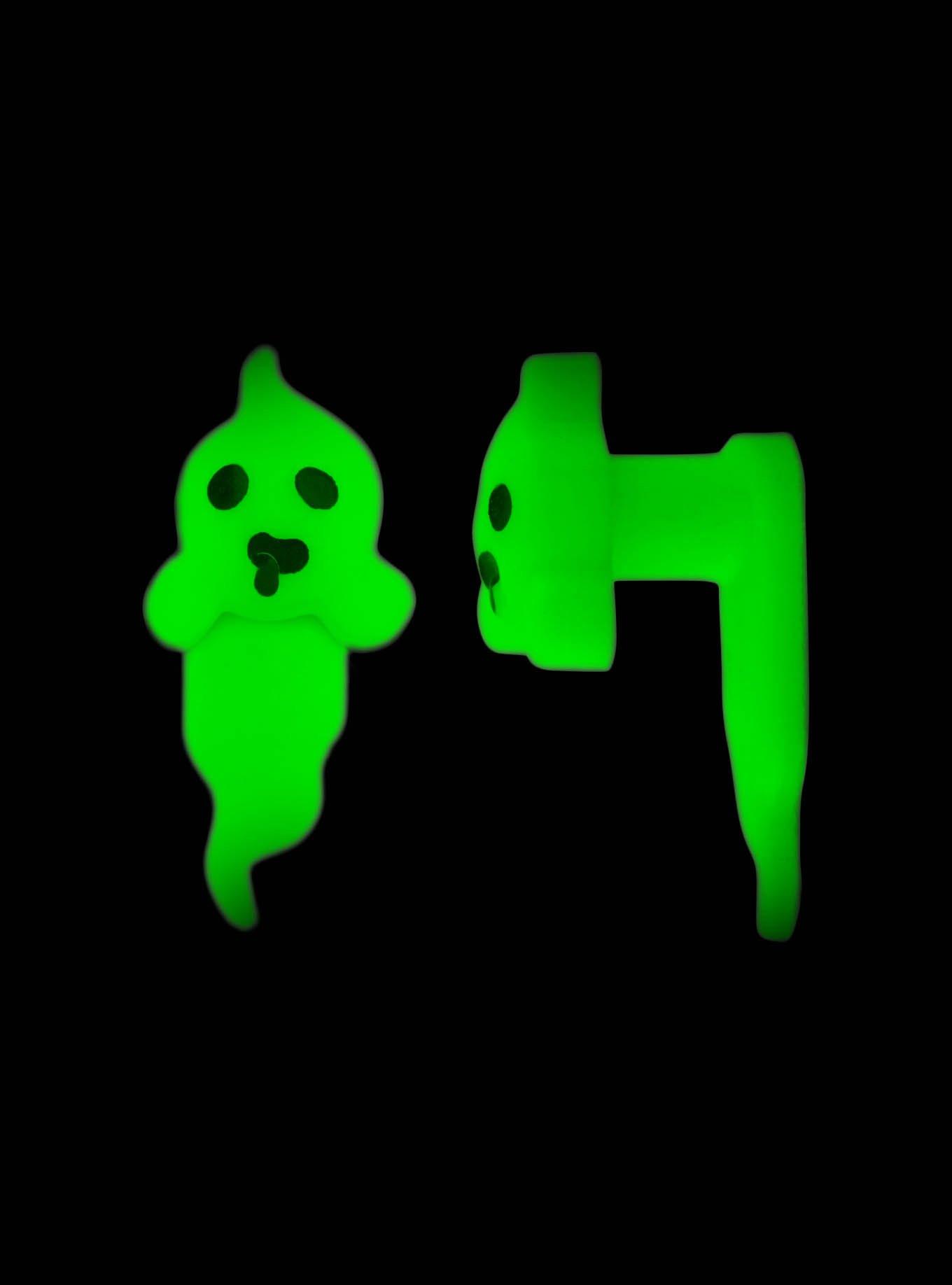 Silicone Ghost Front/Back Plug Hot Topic Exclusive, MULTI, alternate