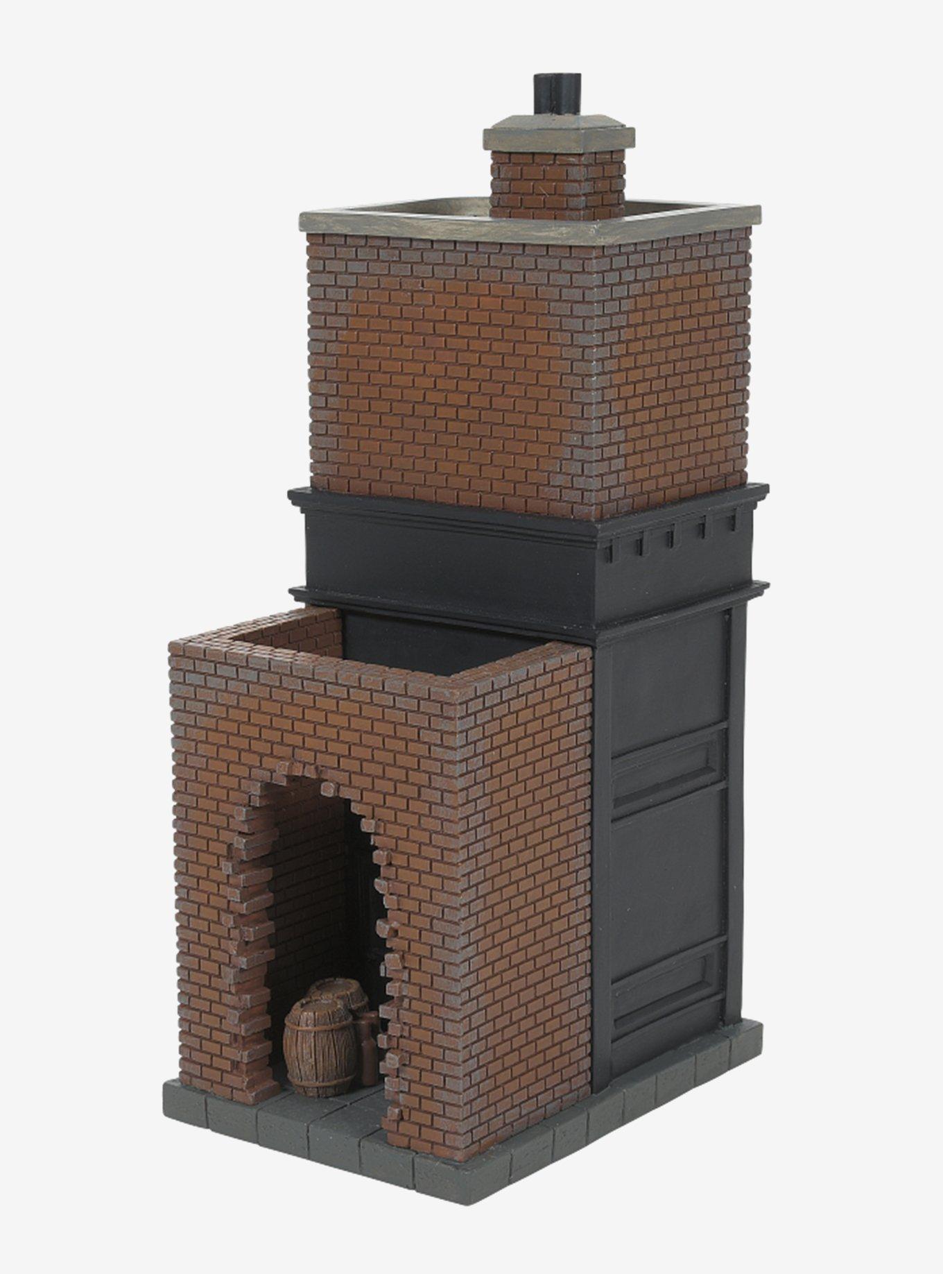 Department 56 Harry Potter Leaky Cauldron Model, , alternate