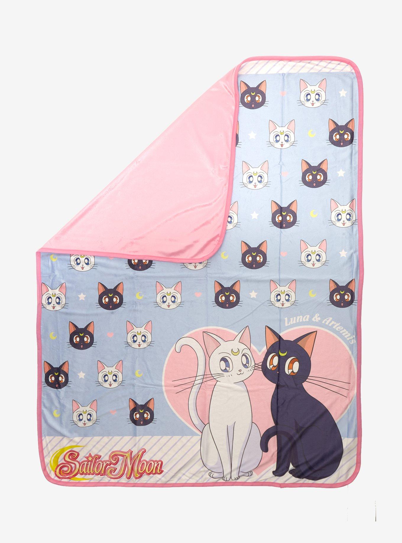 Pretty Guardian Sailor Moon Luna & Artemis Pastel Throw Blanket, , hi-res