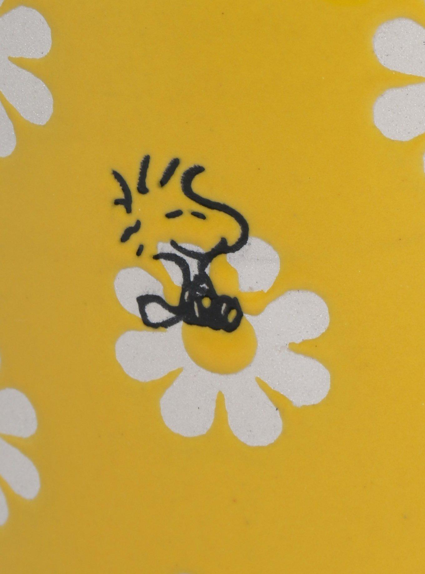 Peanuts Snoopy Daisies Wax Resist Mug, , alternate