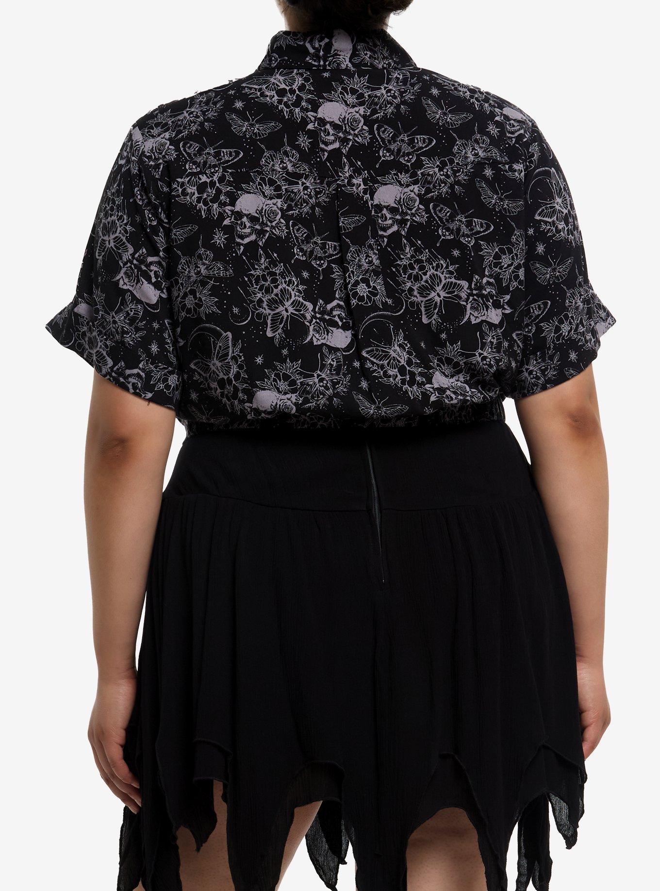 Cosmic Aura Moth & Dark Flowers Girls Crop Woven Button-Up Plus Size, GREY, alternate