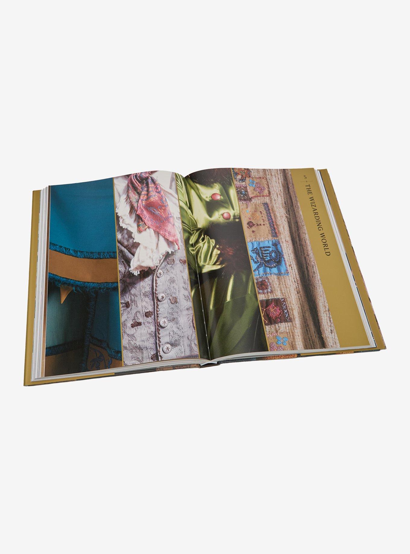 Harry Potter Costumes of the Wizarding World Book