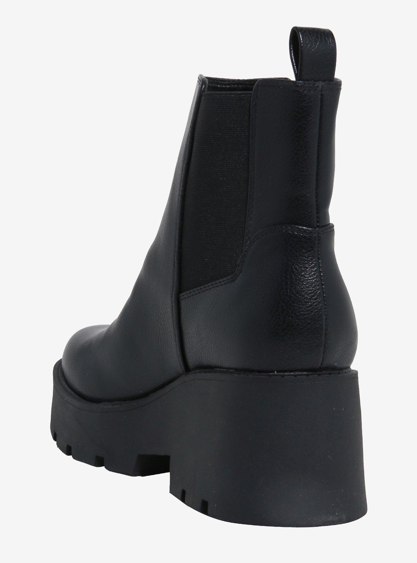 Dirty Laundry Black Chelsea Boots, , hi-res
