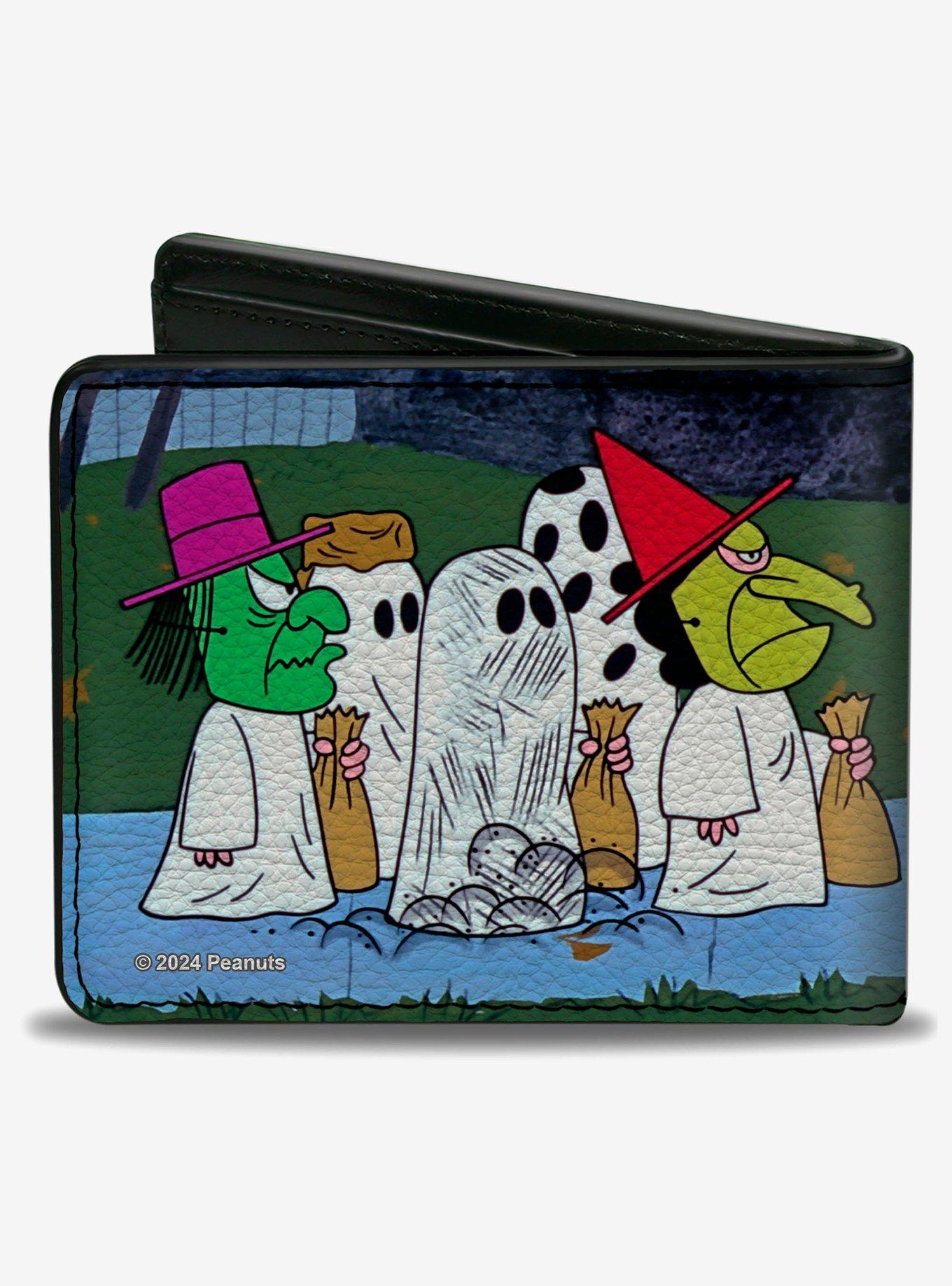 Peanuts Gang Halloween Trick Or Treat Group Pose Bifold Wallet, , hi-res