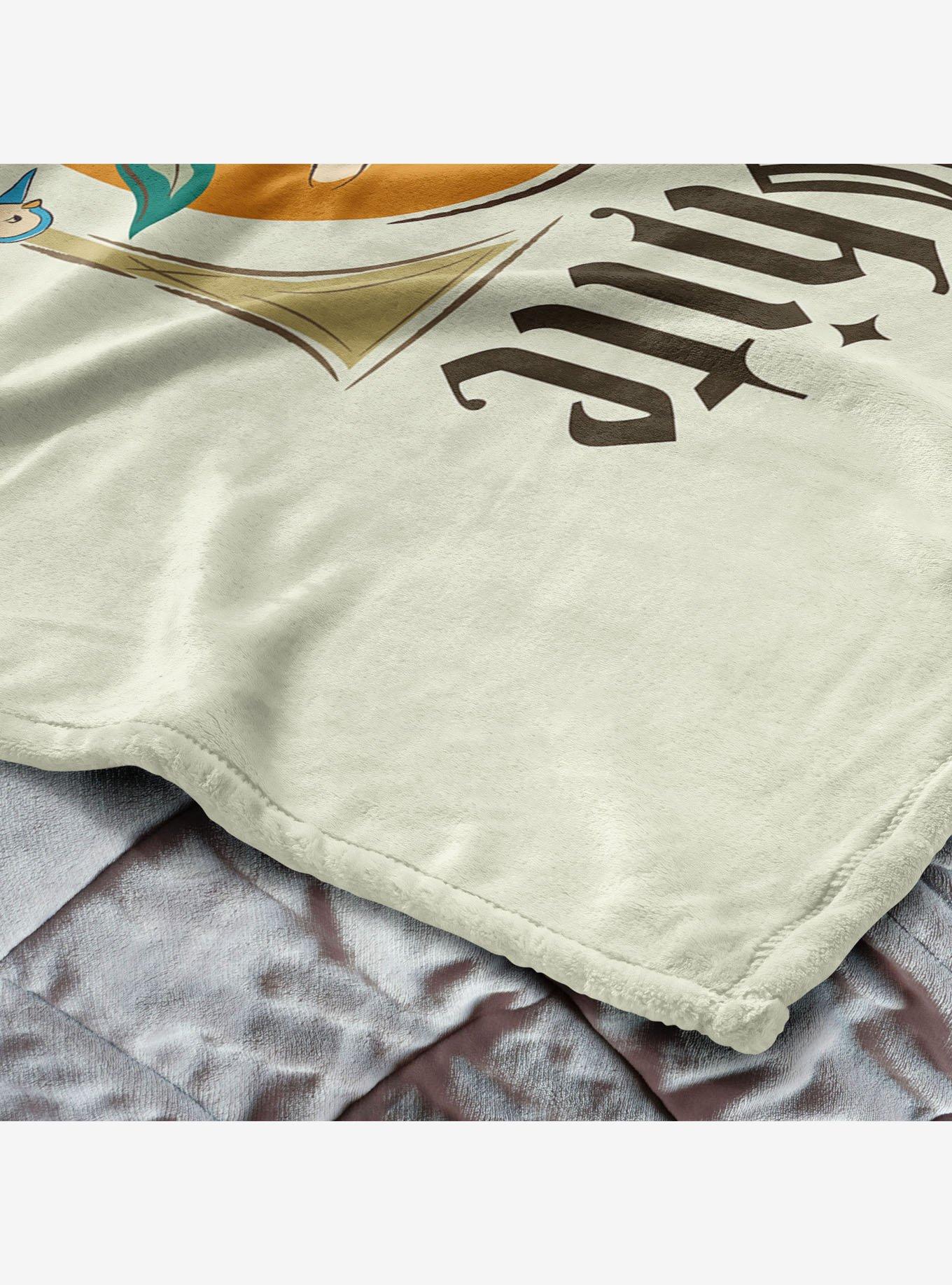 Disney Snow White Big Apple 50x60" Silk Touch Throw Blanket, , alternate