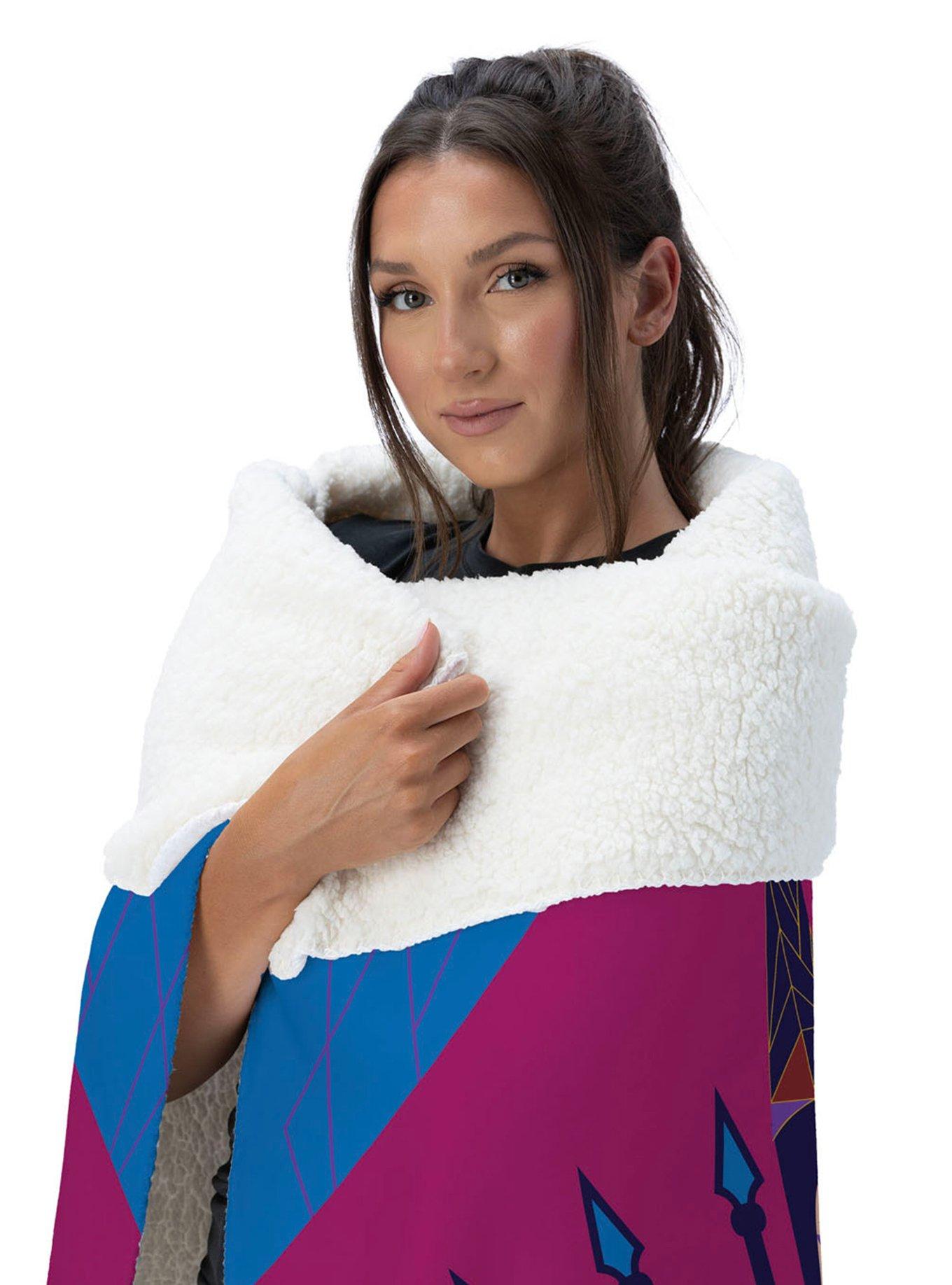 Disney Snow White Geometric Evil Queen Silk Touch Sherpa Throw Blanket, , alternate