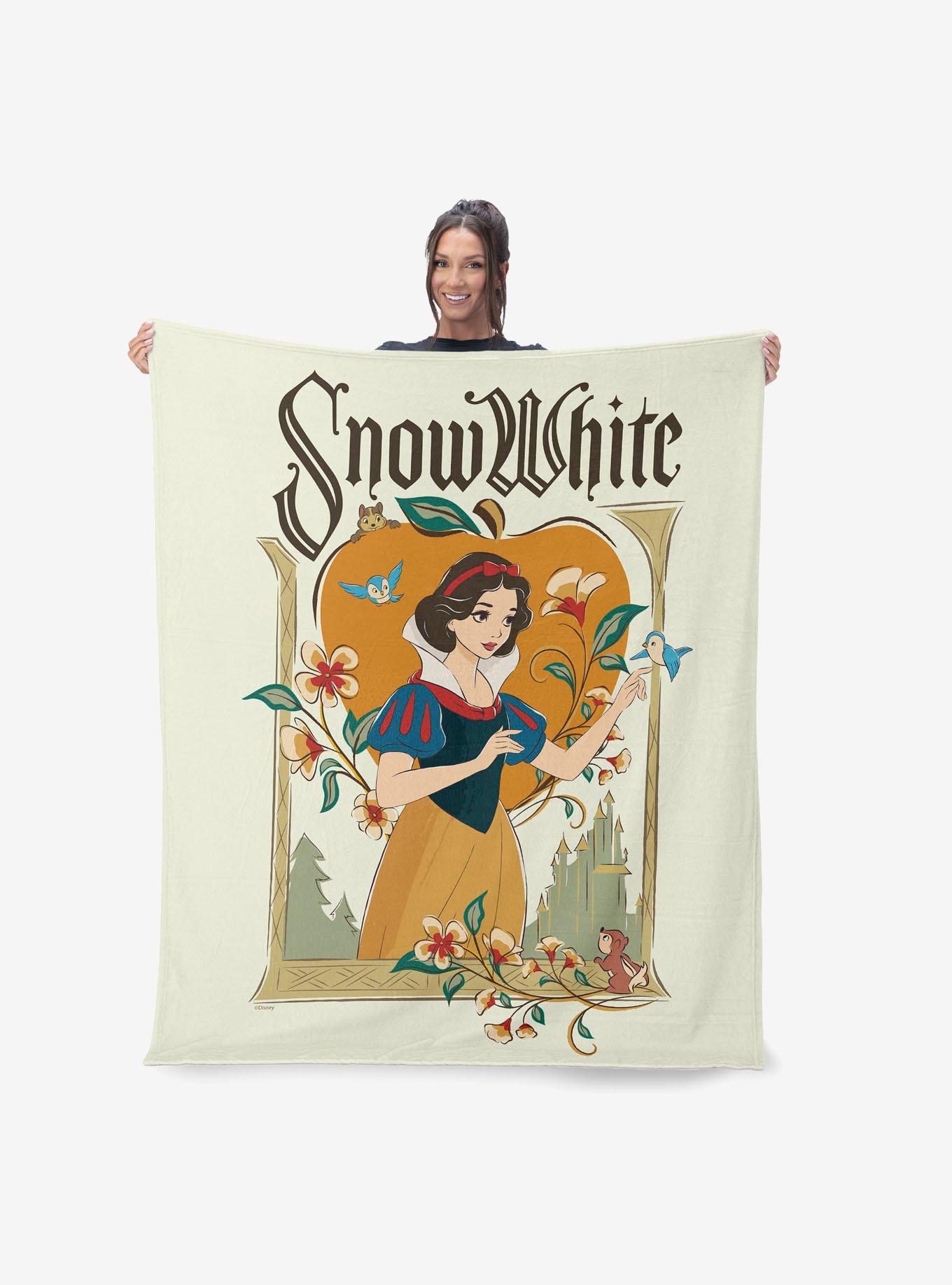 Disney Snow White Big Apple 60x80" Silk Touch Throw Blanket, , alternate