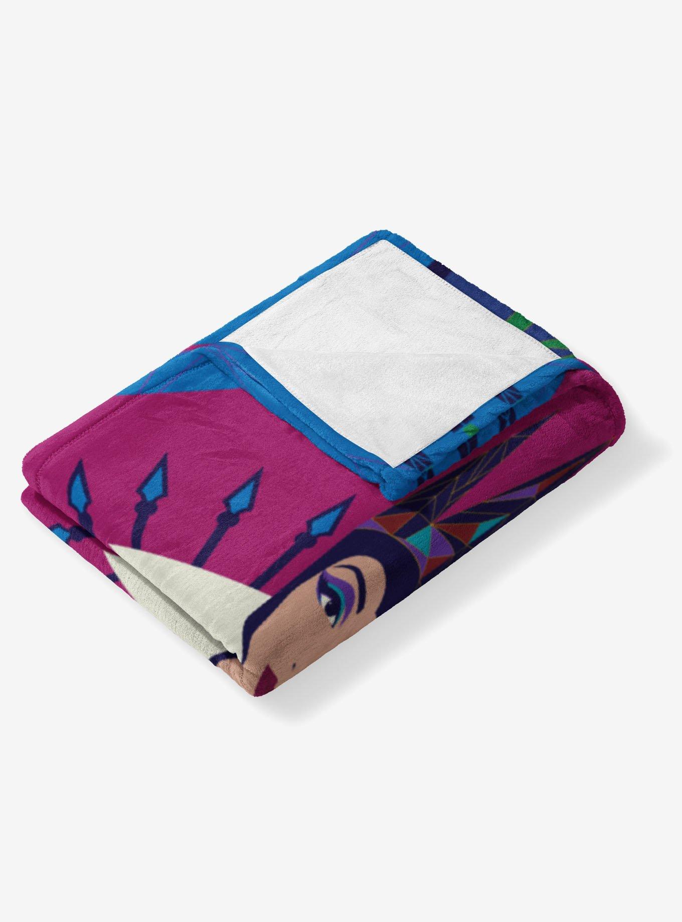 Disney Snow White Geometric Evil Queen 60x80" Silk Touch Throw Blanket, , alternate