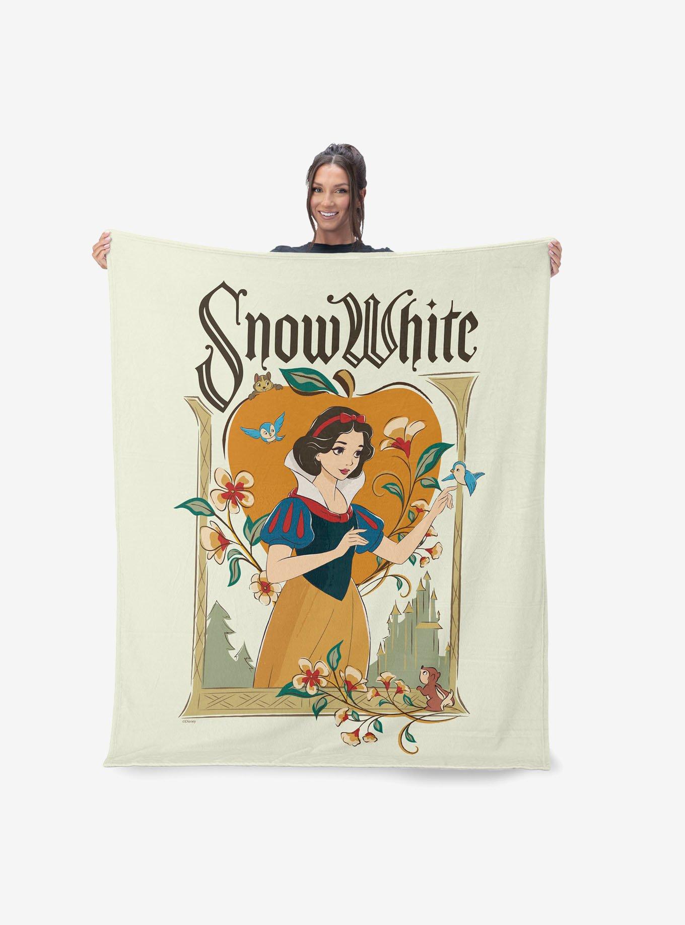 Disney Snow White Big Apple 40x50" Silk Touch Throw Blanket, , alternate