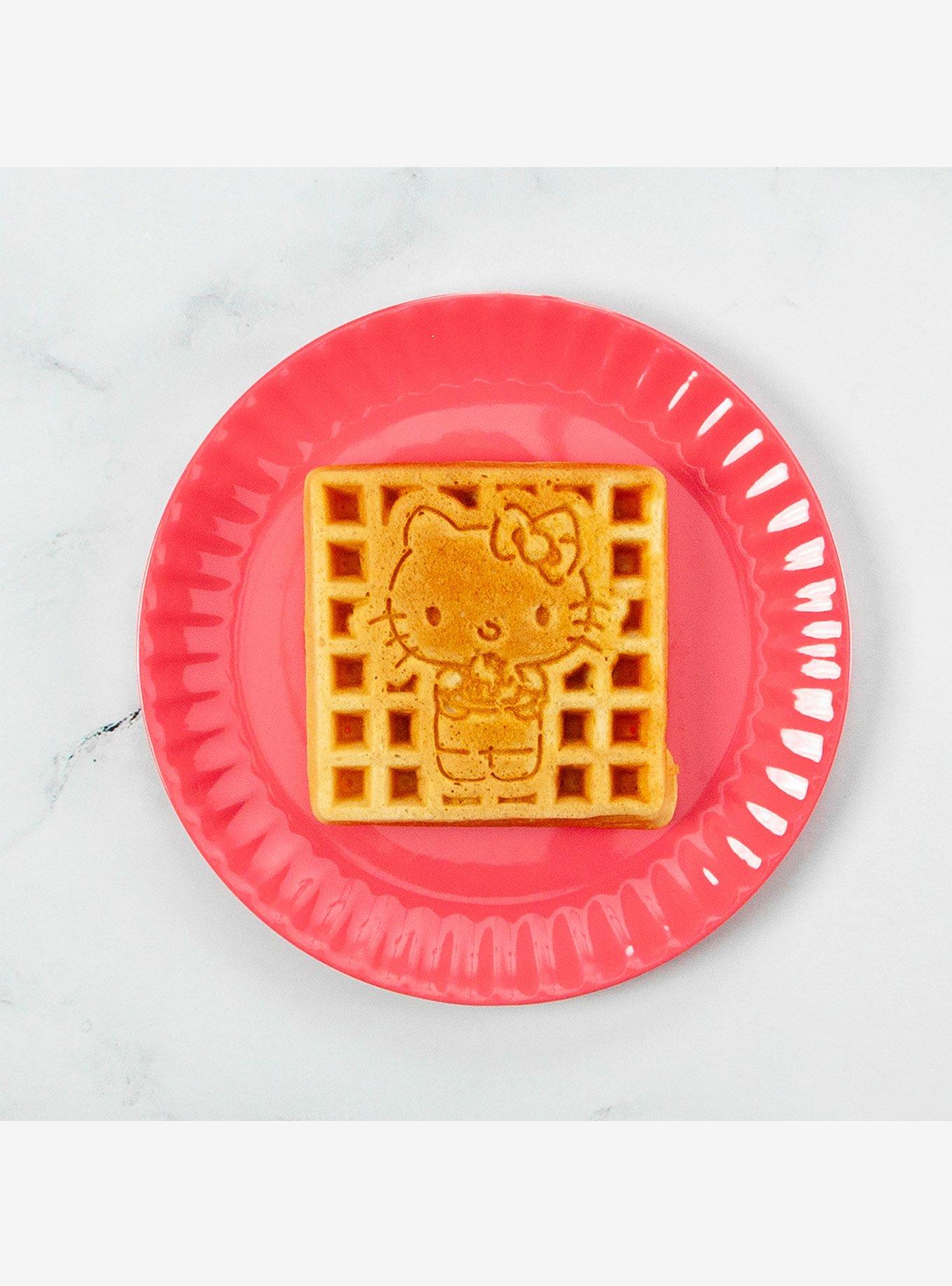 Hello Kitty Deluxe Waffle Maker, , alternate