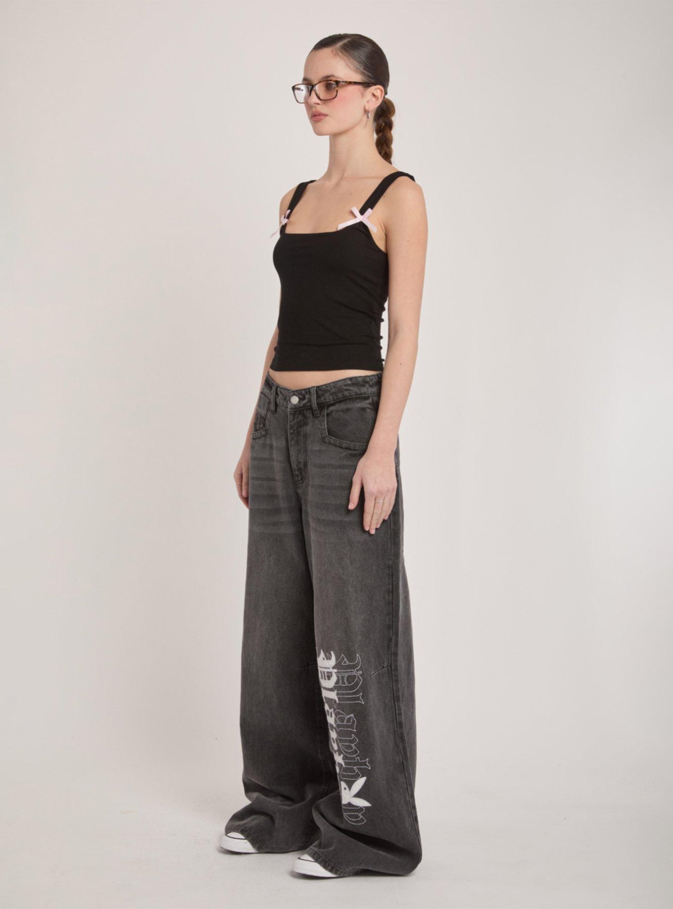 Playboy Gothic Font Black Jean, BLACK, alternate