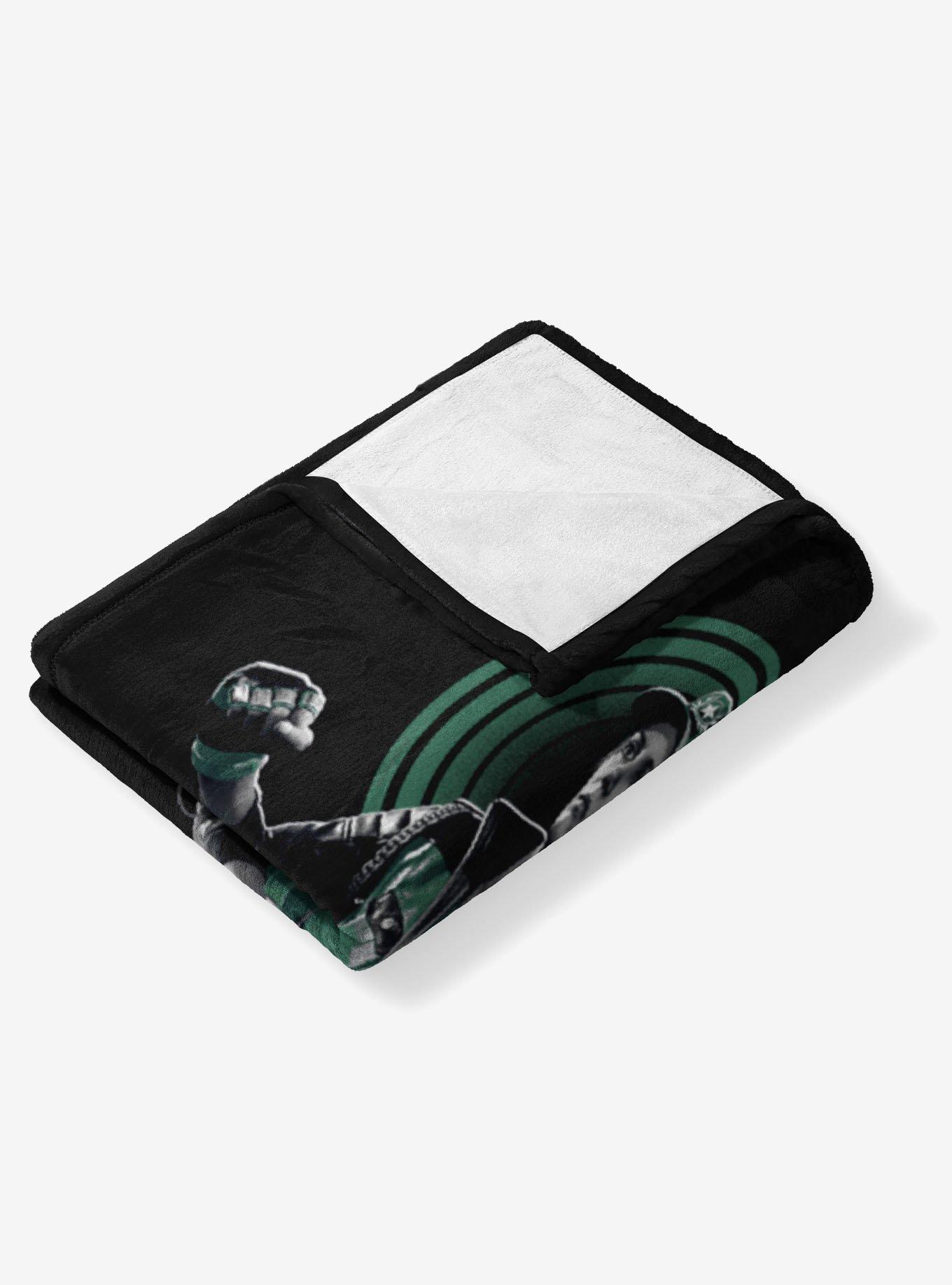 Mortal Kombat Sonya Silk Touch Throw Blanket, , alternate
