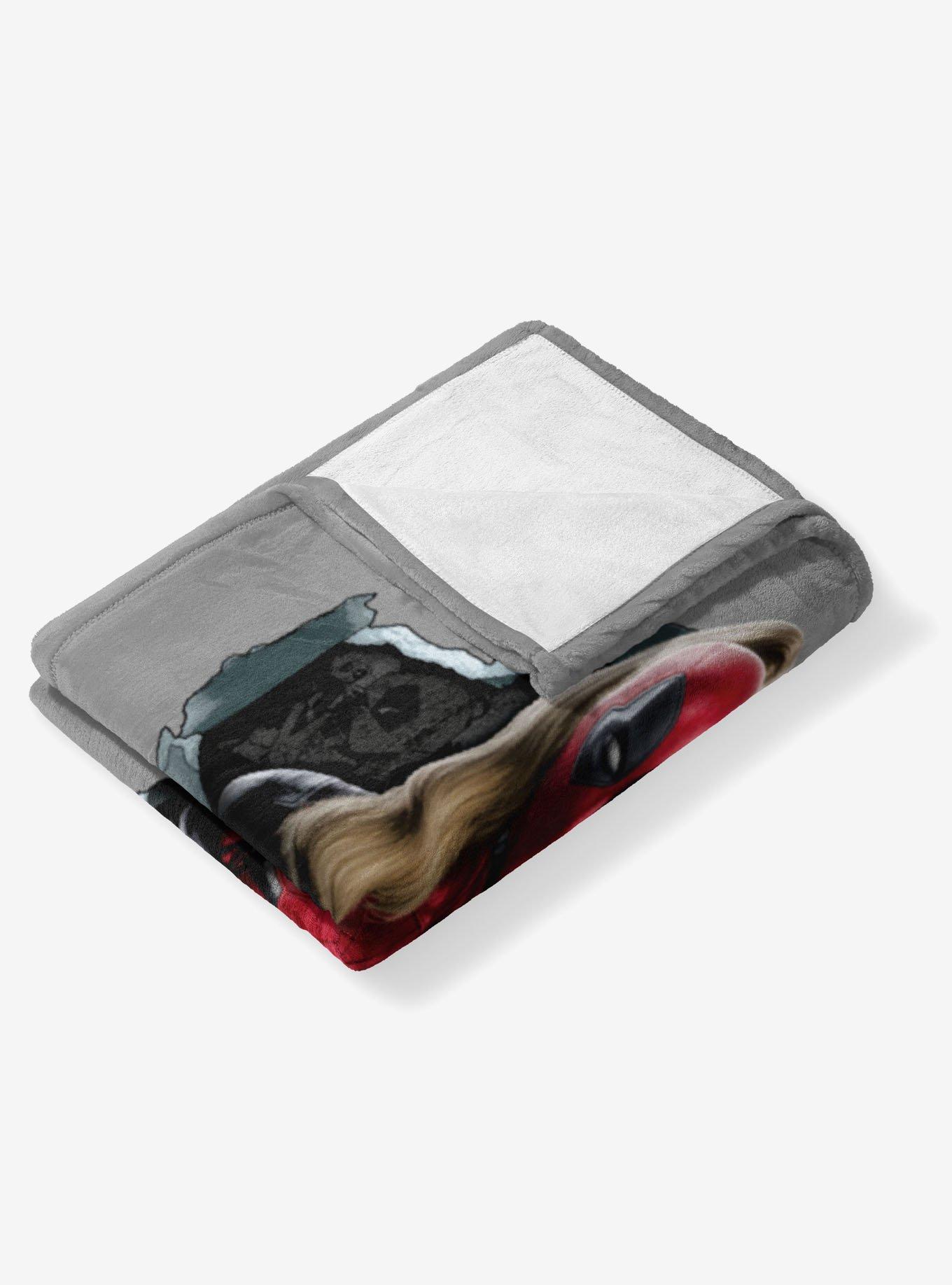Marvel Deadpool 3 XOXO Ladypool Silk Touch Throw Blanket, , alternate