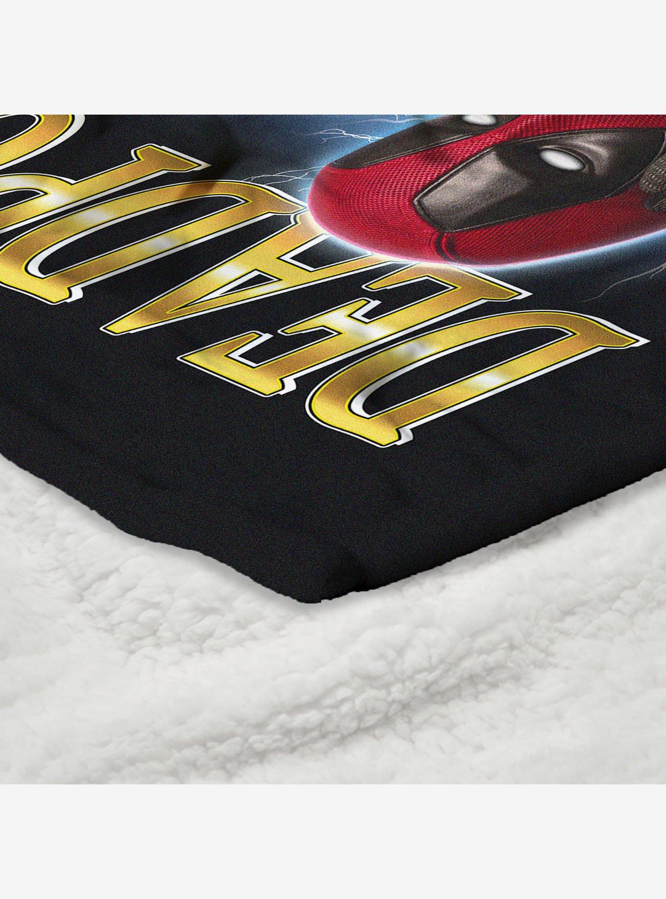 Marvel Deadpool 3 Makes Me Hungry Silk Touch Sherpa Throw Blanket, , alternate