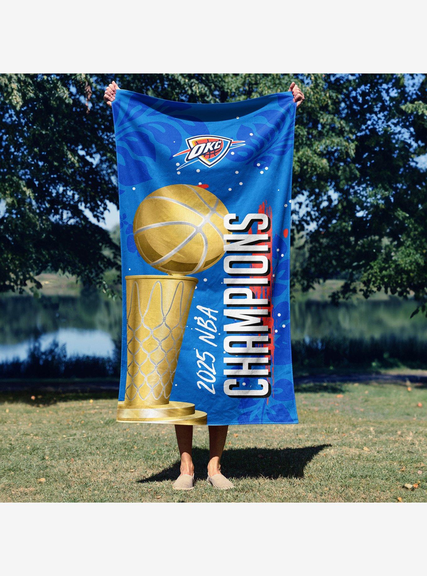 NBA Oklahoma City Thunder Blackboard Beach Towel, , alternate