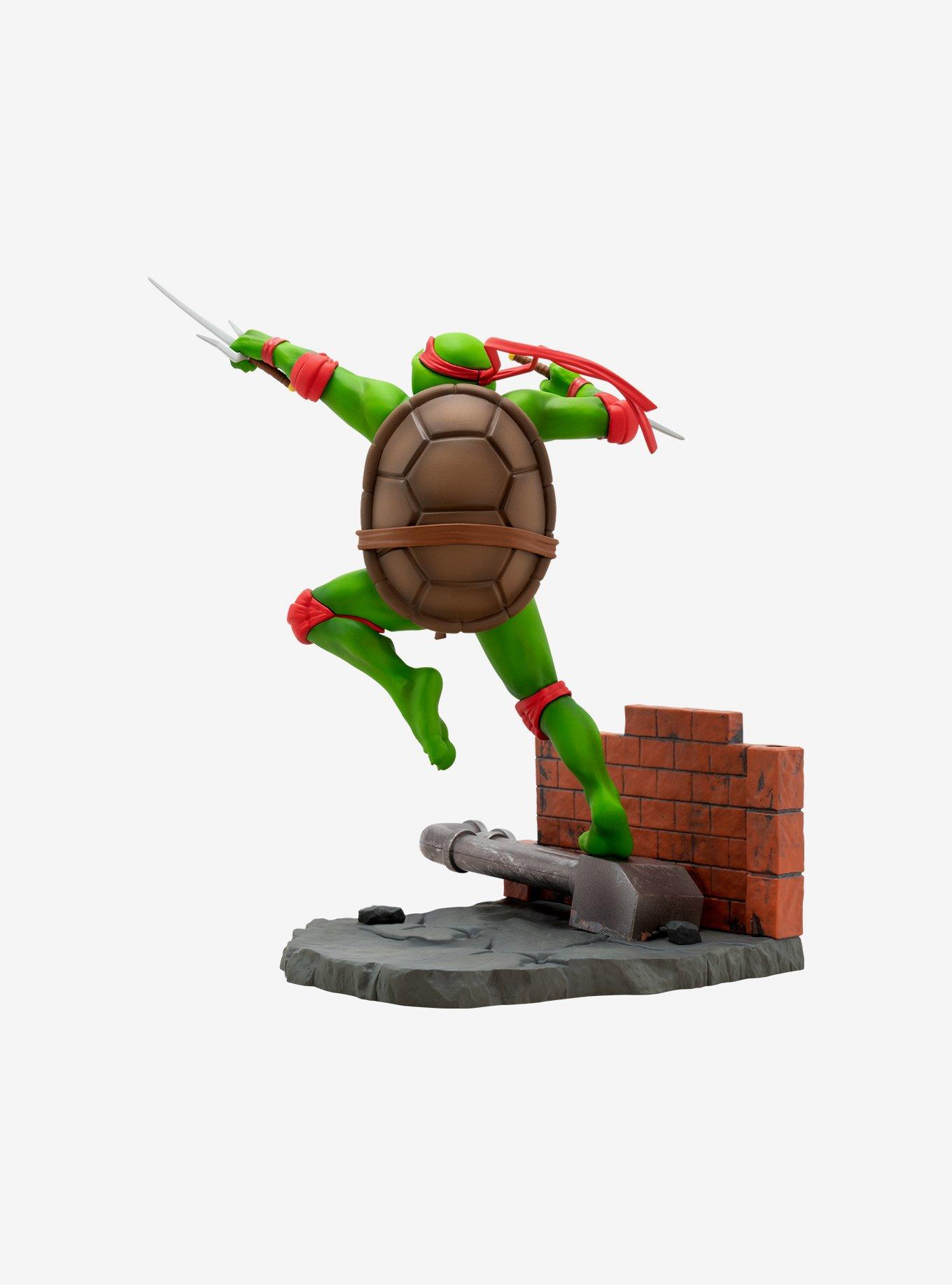 Teenage Mutant Ninja Turtles Raphael Figure, , alternate