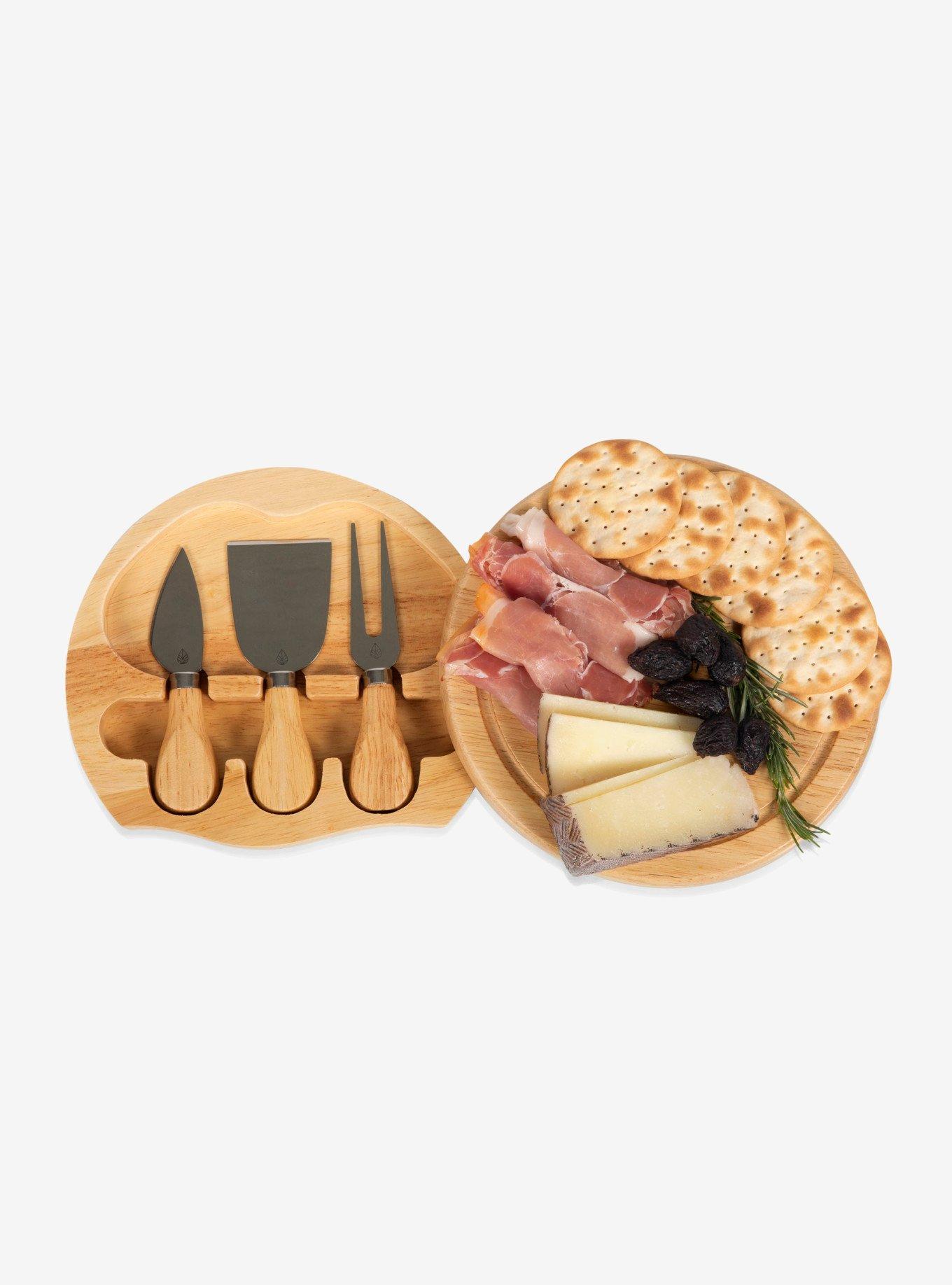 Winnie The Pooh Brie Cheese Cutting Board & Tools Set, , alternate