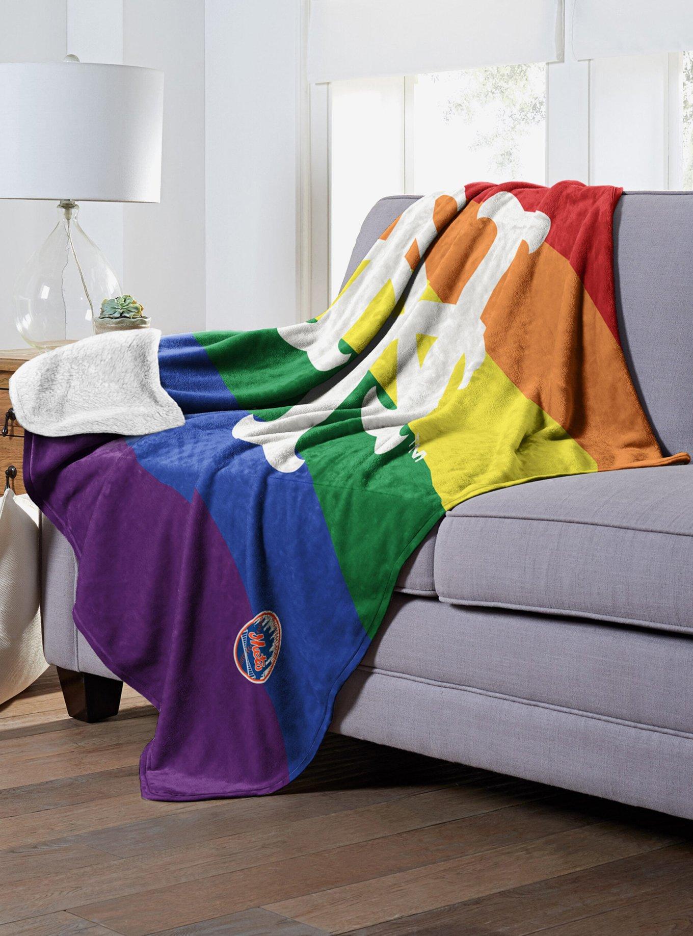 MLB New York Mets Pride Series Silk Touch Sherpa Throw Blanket, , alternate