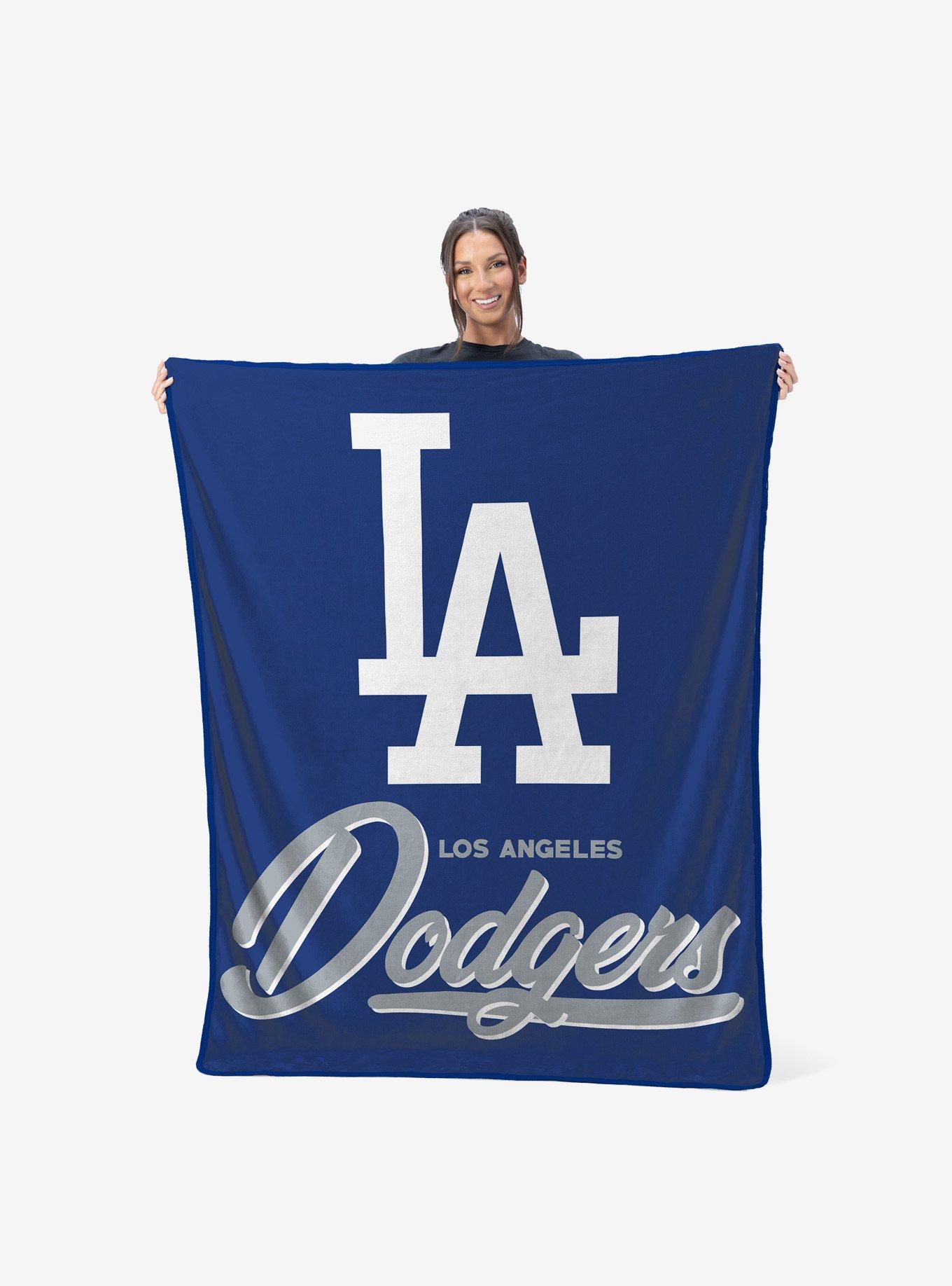 MLB Los Angeles Dodgers Signature Raschel Throw Blanket, , hi-res