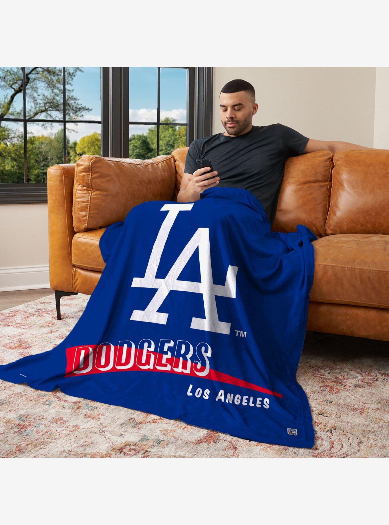 MLB CC Los Angeles Dodgers Throwback Silk Touch Throw Blanket, , hi-res