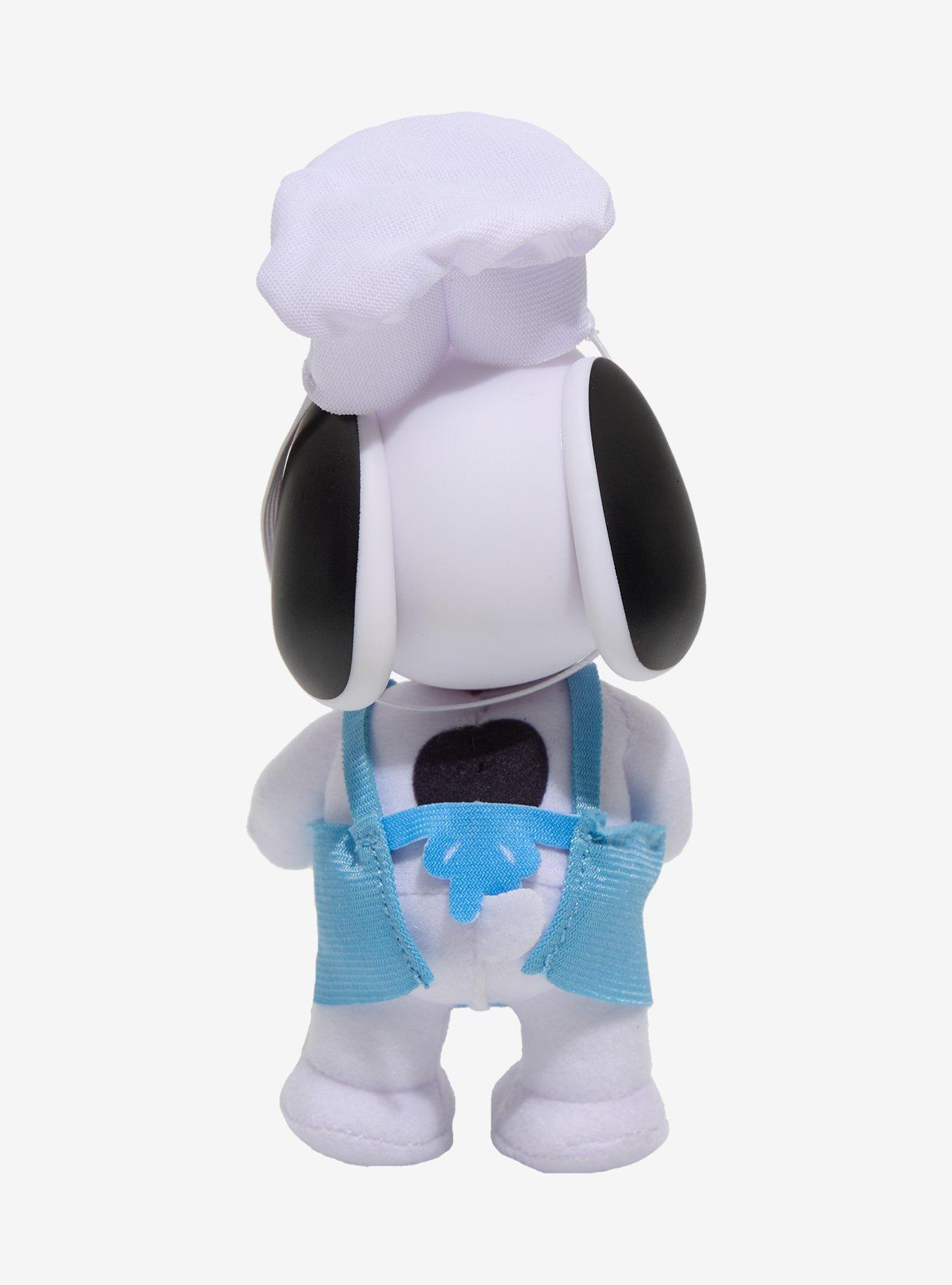 FigureKey Peanuts Chef Snoopy 4 Inch Plush, , alternate