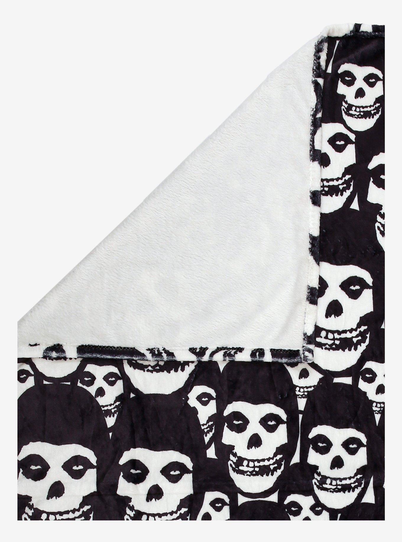 Misfits Fiend Skull Throw Blanket, , hi-res