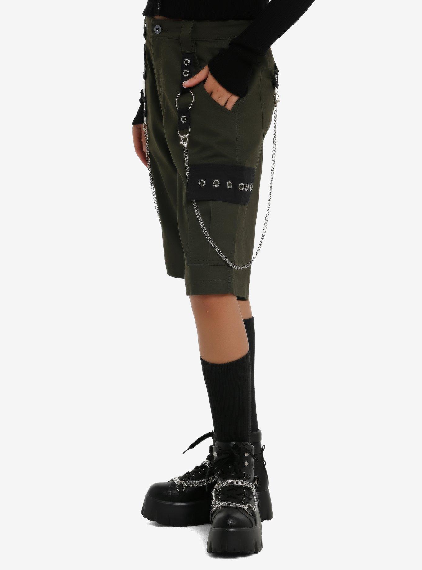 Social Collision Olive Green Grommet Chain Suspender Cargo Shorts, BLACK, alternate