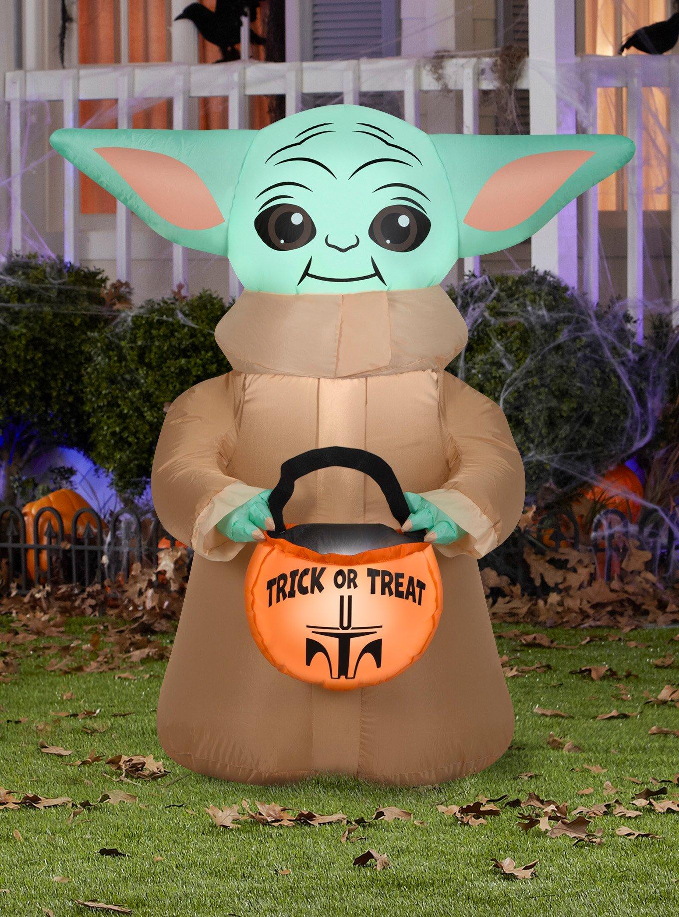 Star Wars The Mandalorian The Child with Treat Sack Airblown, , alternate