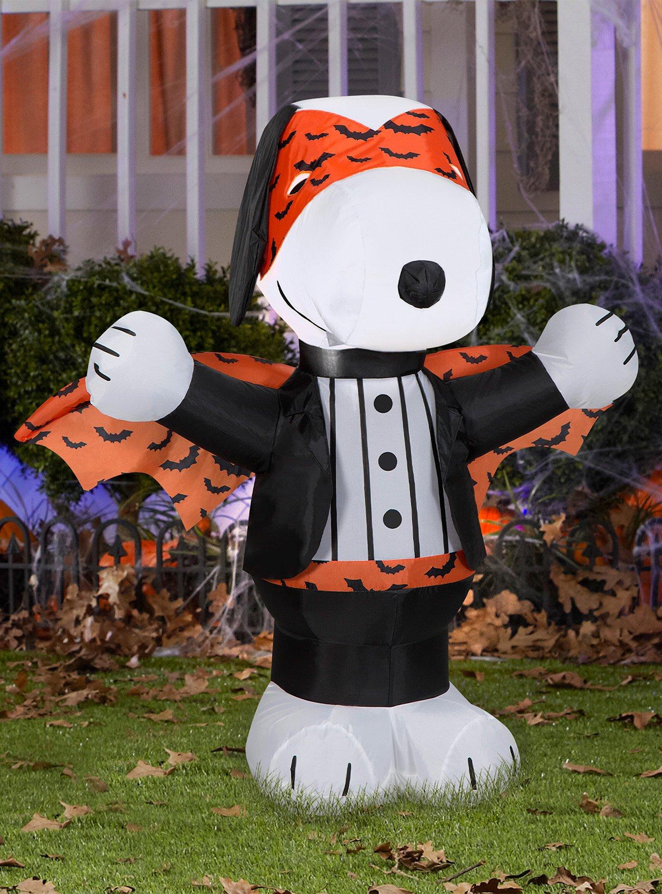 Peanuts Snoopy with Orange Vampire Print Airblown, , hi-res