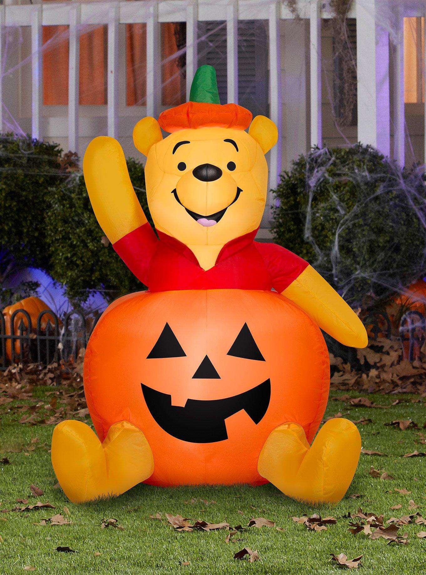 Disney Winnie the Pooh in Pumpkin Airblown, , hi-res