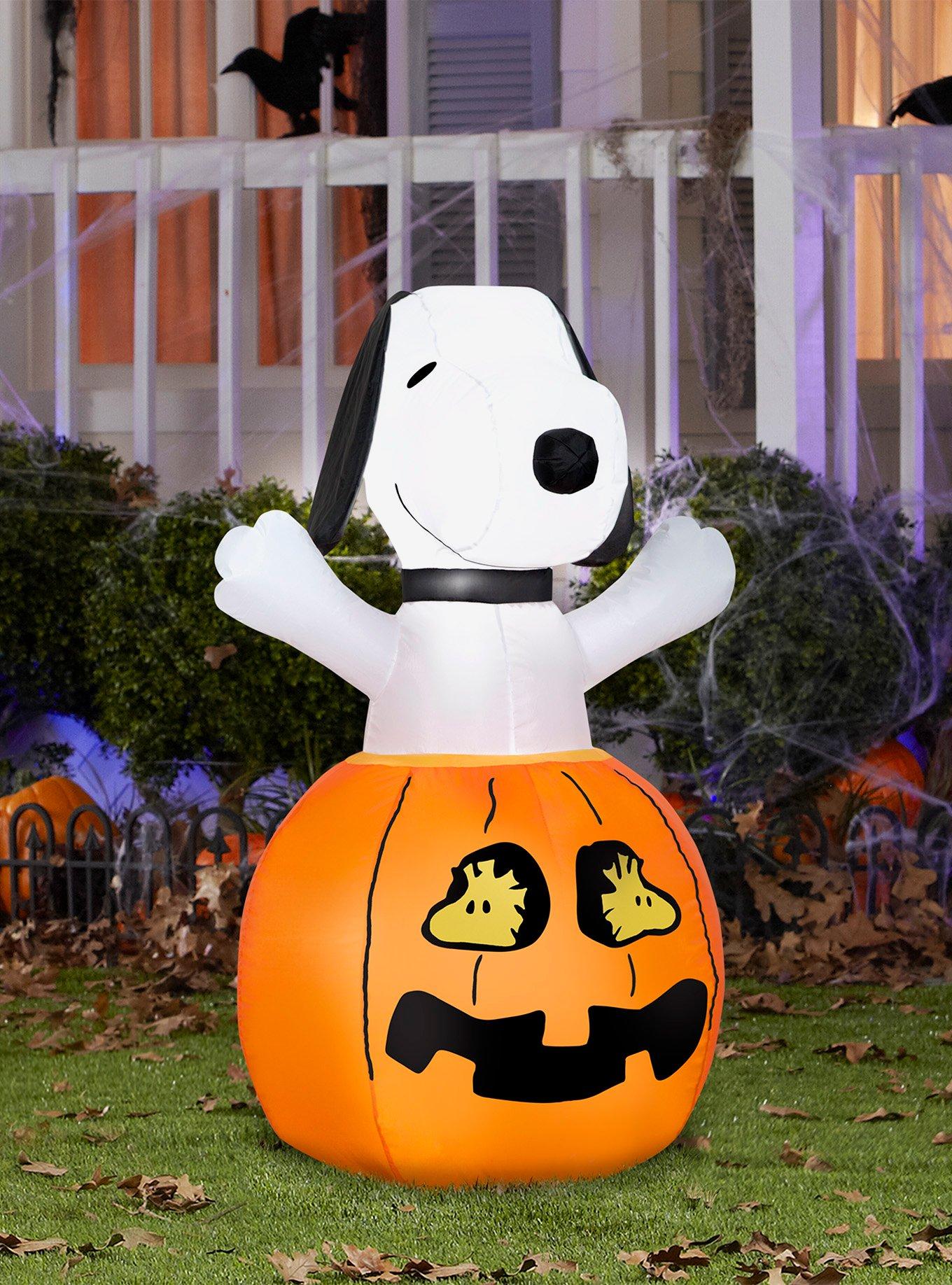 Peanuts Snoopy In Pumpkin with Woodstock Airblown, , hi-res