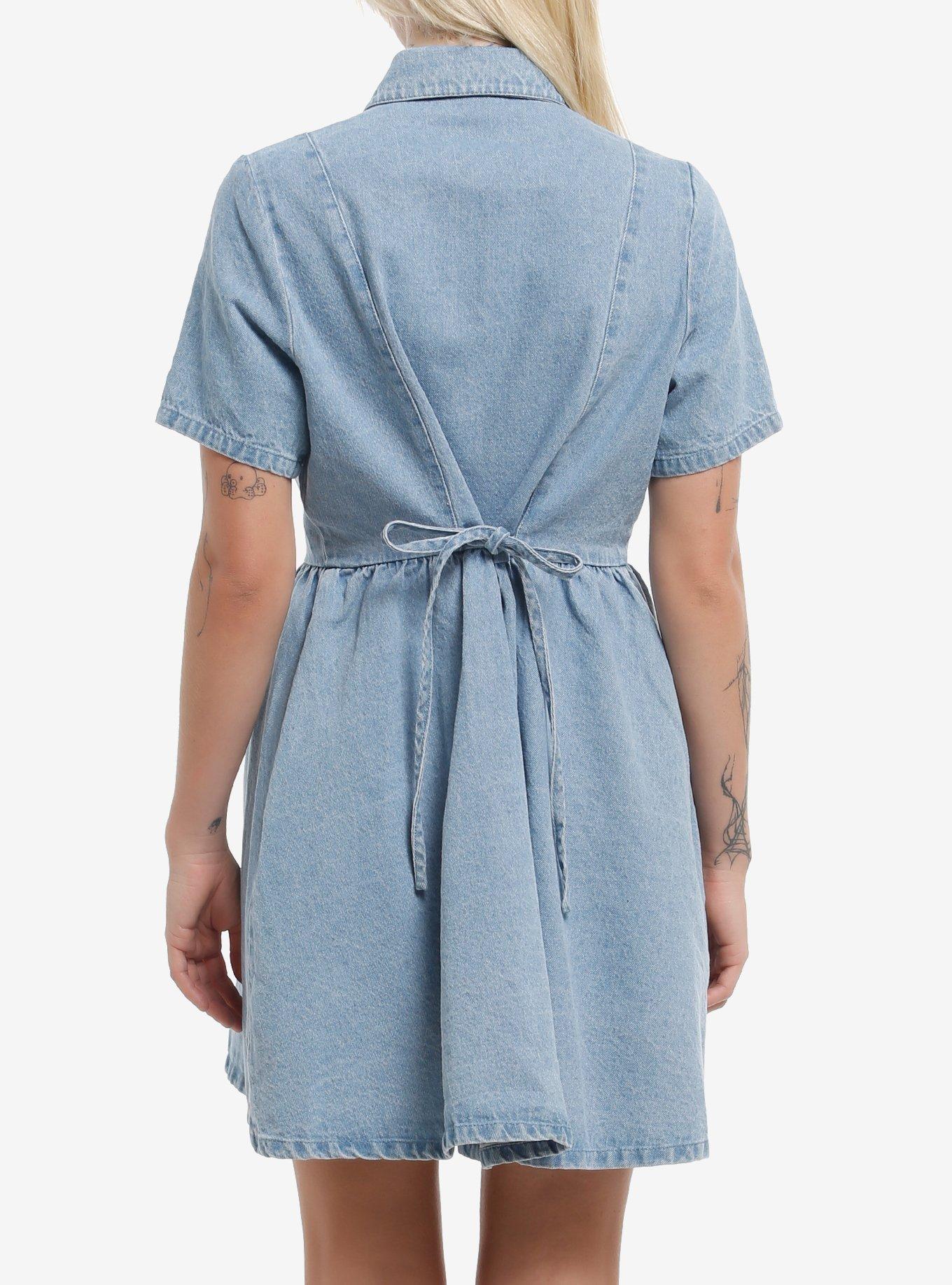 Peanuts Snoopy Denim Dress, LIGHT WASH, alternate