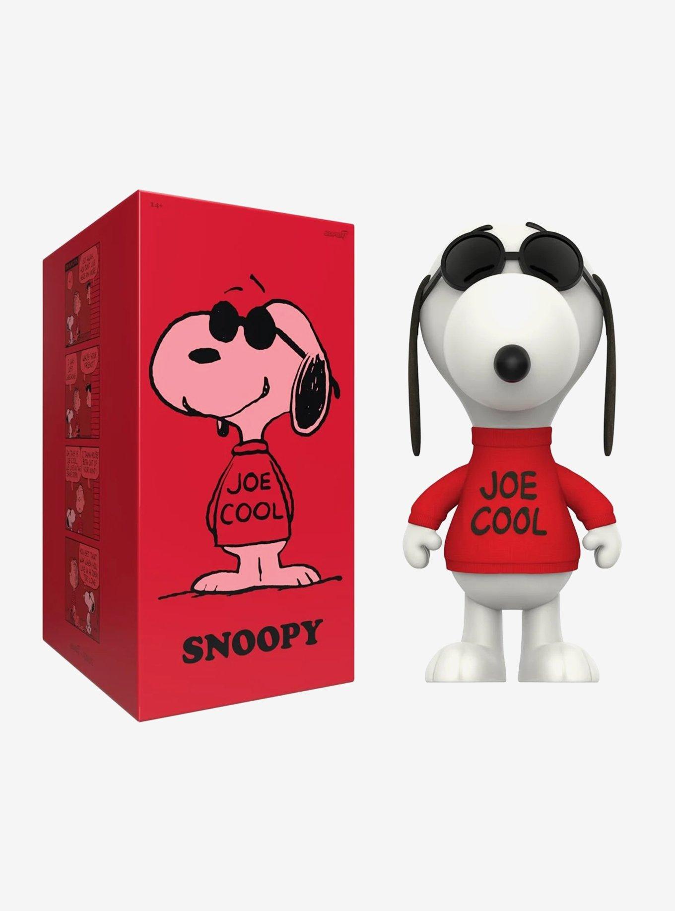 Super 7 Peanuts Supersize Snoopy (Joe Cool) Figure