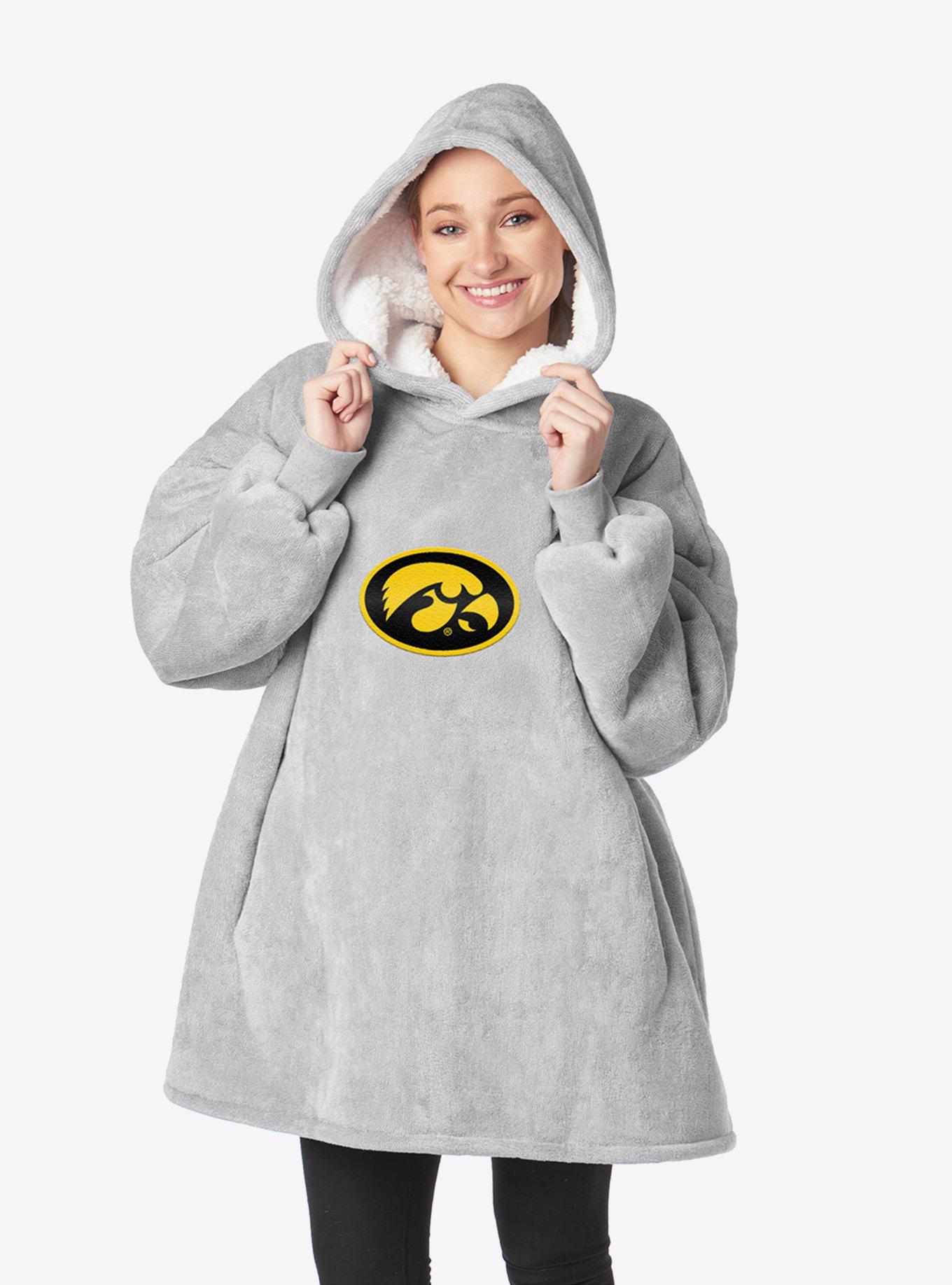 NCAA Iowa Hawkeyes Heather Grey Pullover Hoodie, , alternate