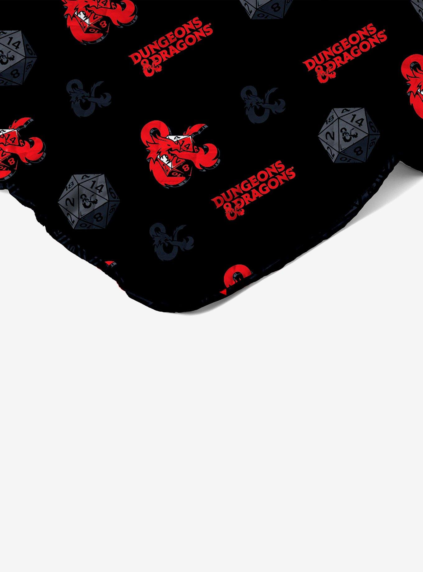 Dungeons & Dragons Nat D20 Full/Queen Quilted Blanket, , alternate