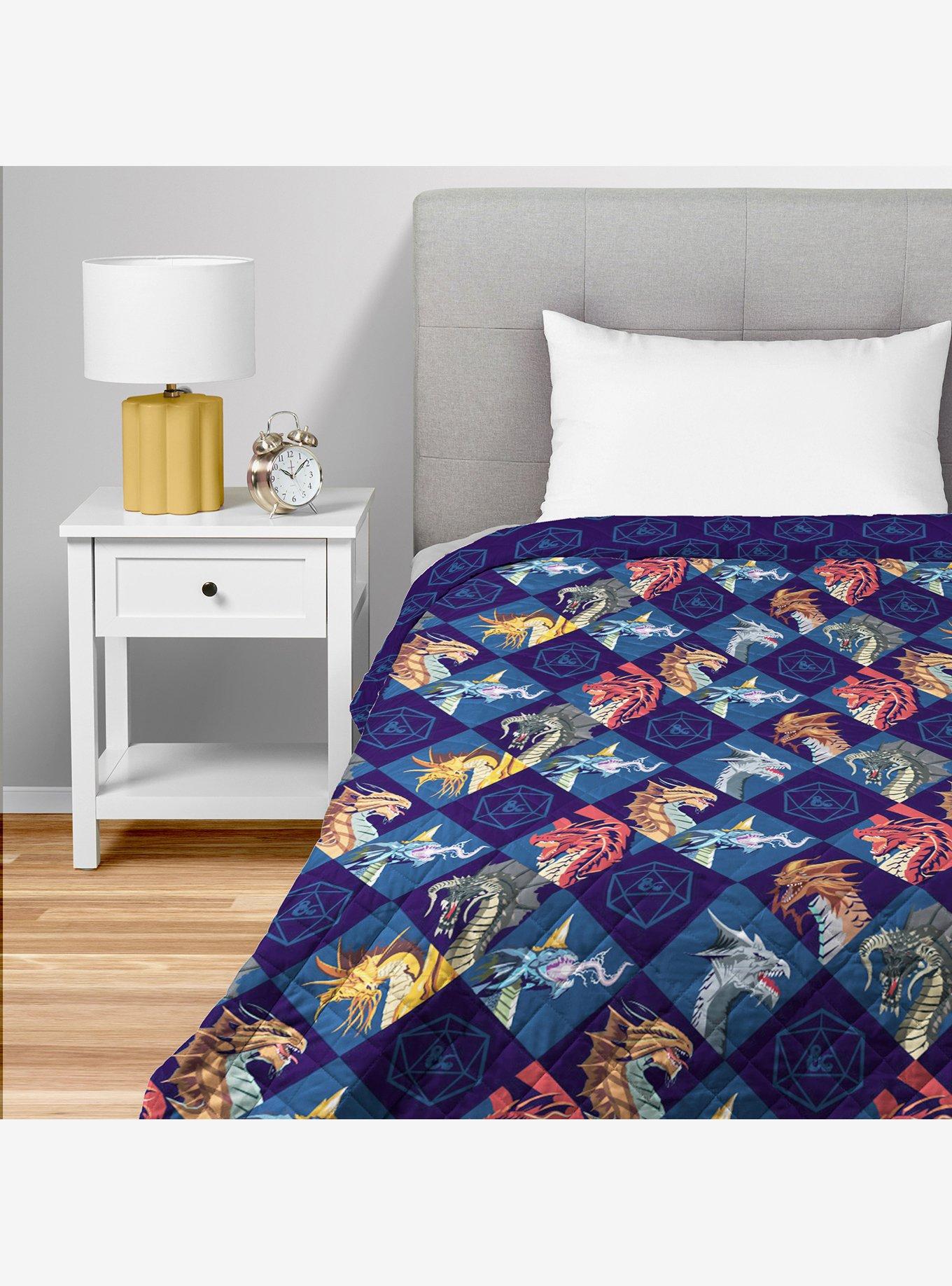 Dungeons & Dragons and Dice Quilted Throw Blanket, , hi-res