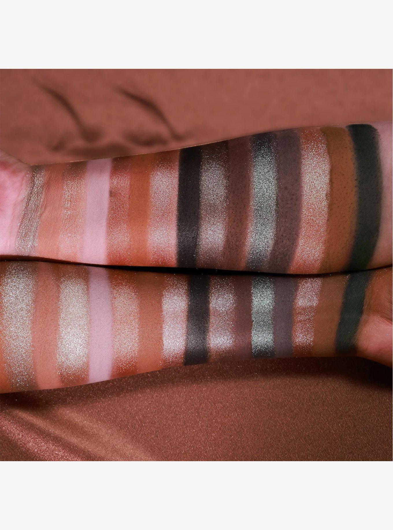 Glamlite X The Twilight Saga Jacob Eyeshadow Palette, , hi-res