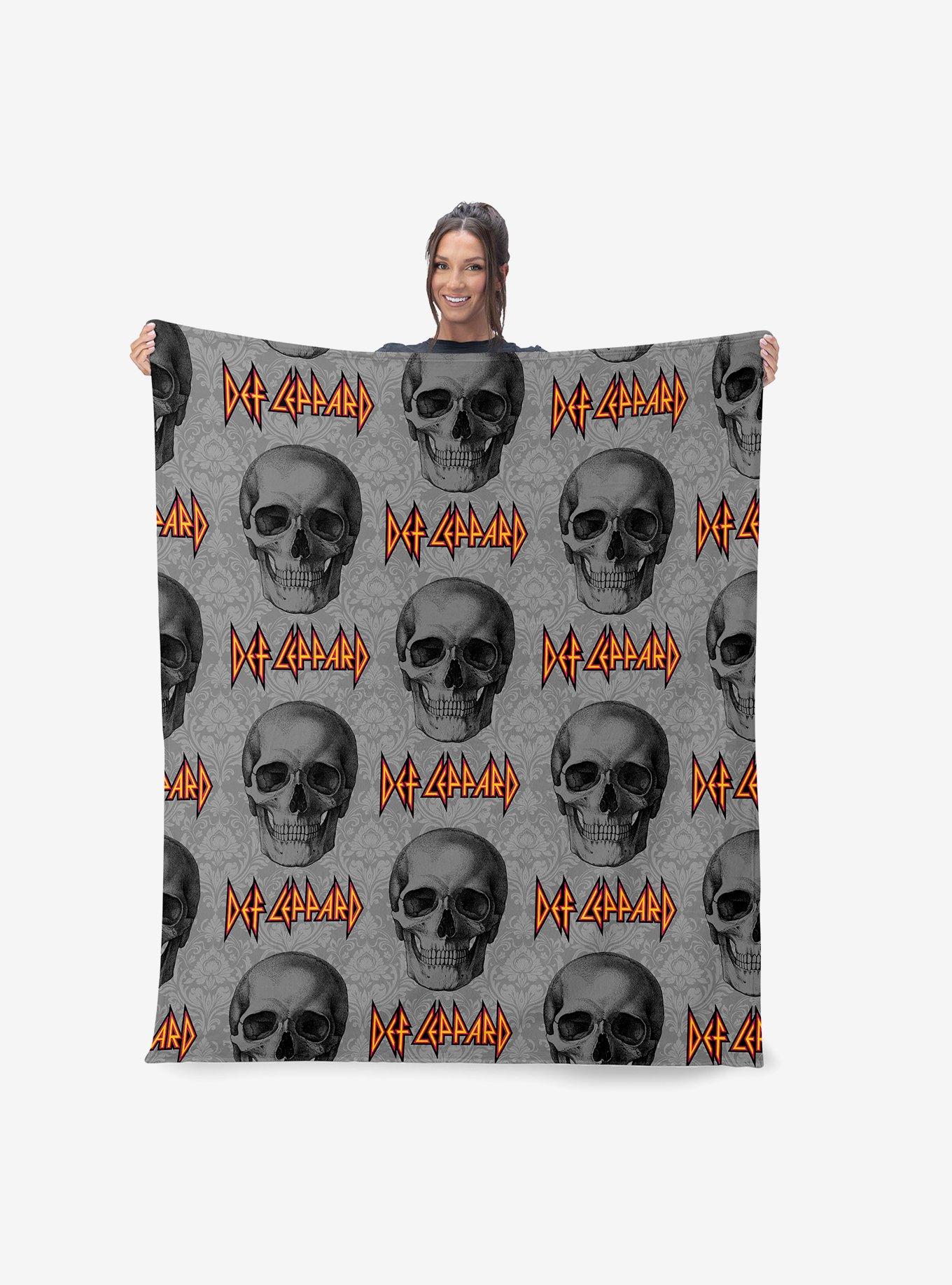 Def Leppard Skull Damask Silk Touch Throw Blanket, , hi-res