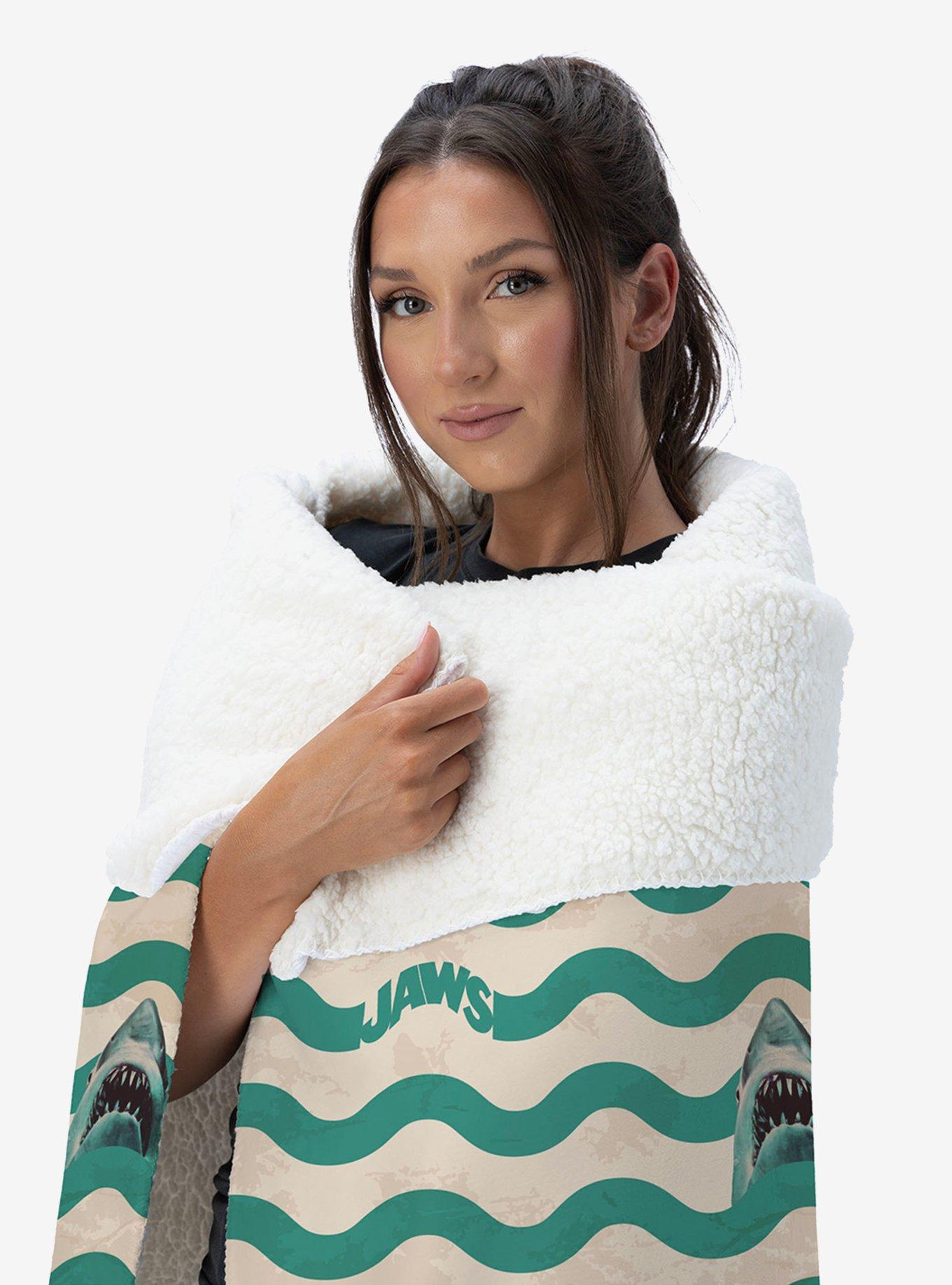 Jaws Psychedelic Sea Silk Touch Sherpa Throw Blanket, , alternate