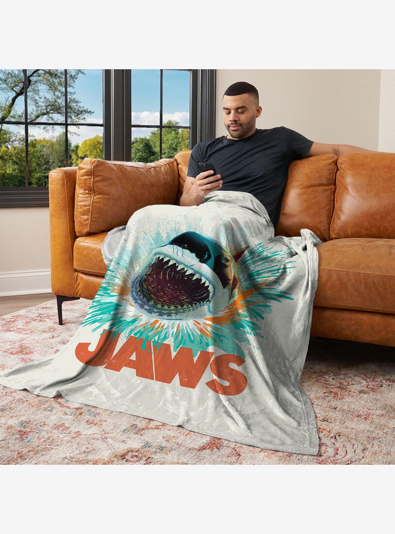 Jaws Shark Splash 60x80" Silk Touch Throw Blanket, , alternate