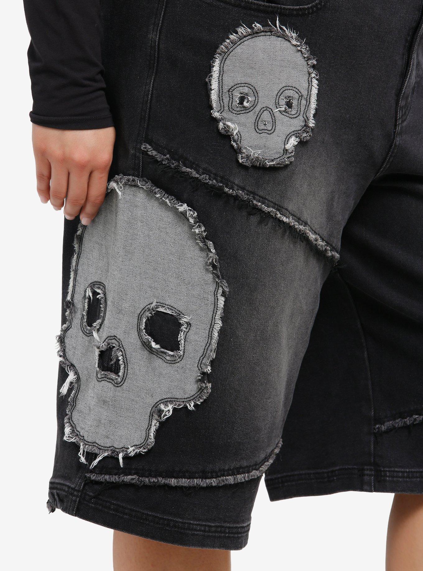 Frayed Skull Patch Cargo Jorts Plus Size, BLACK, alternate