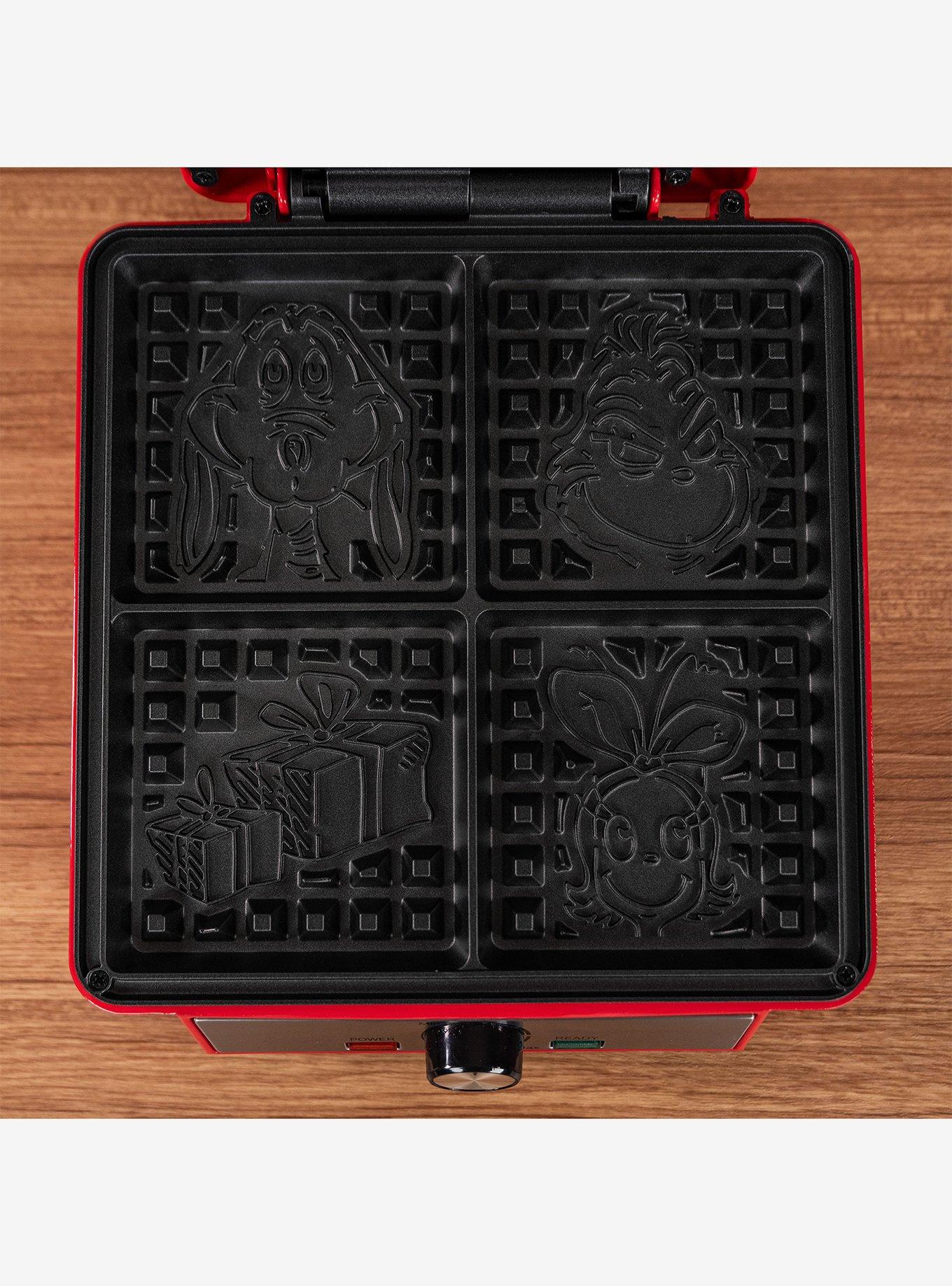 The Grinch Deluxe Waffle Maker, , alternate