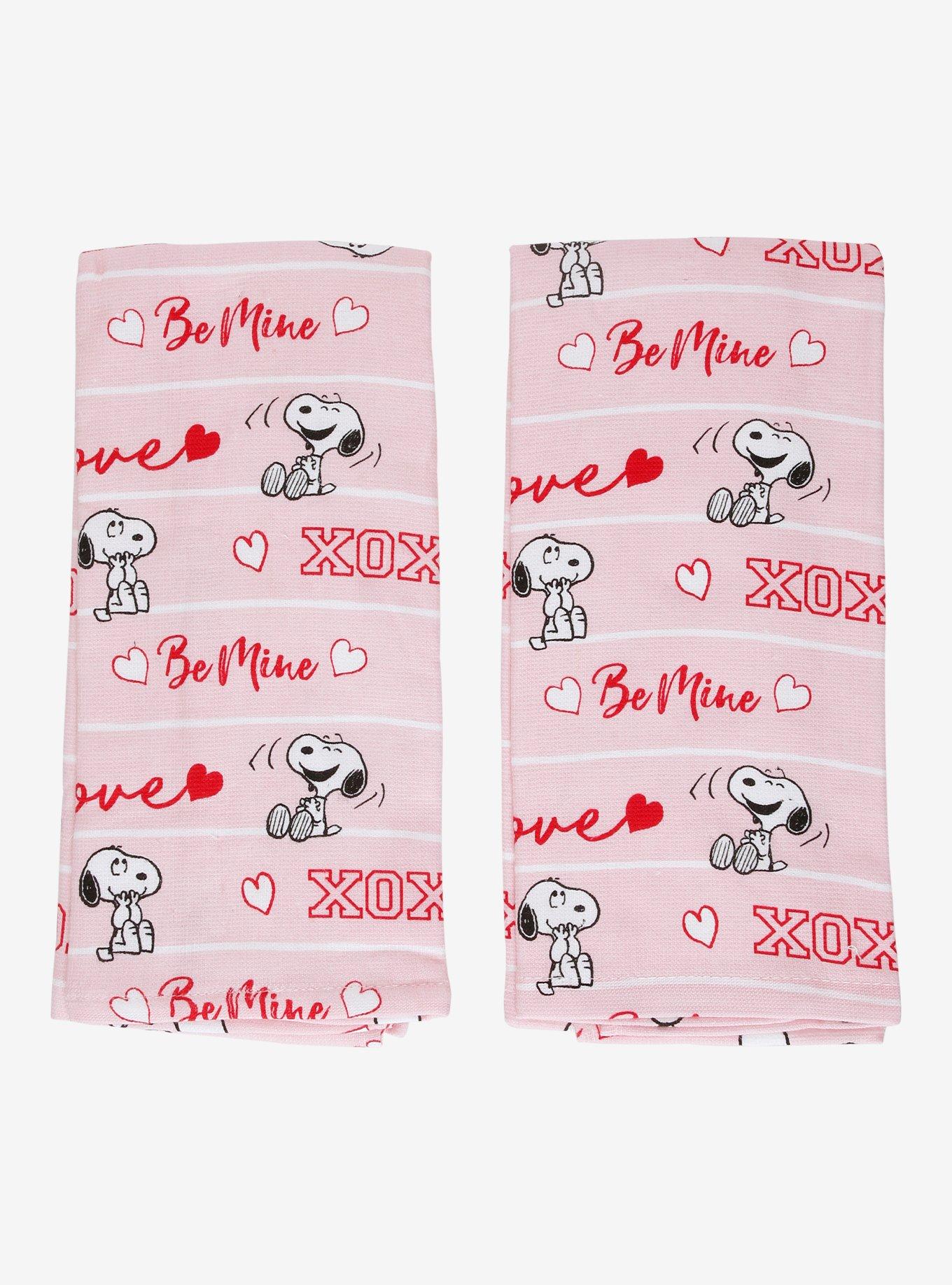 Peanuts Snoopy Valentine's Day Allover Print Kitchen Towel Set