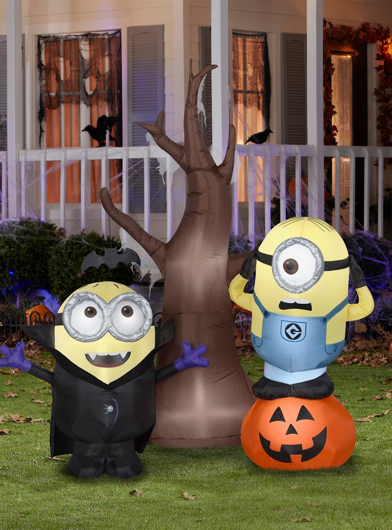Minions with Tree and Pumpkin Scene Airblown Inflatable, , hi-res