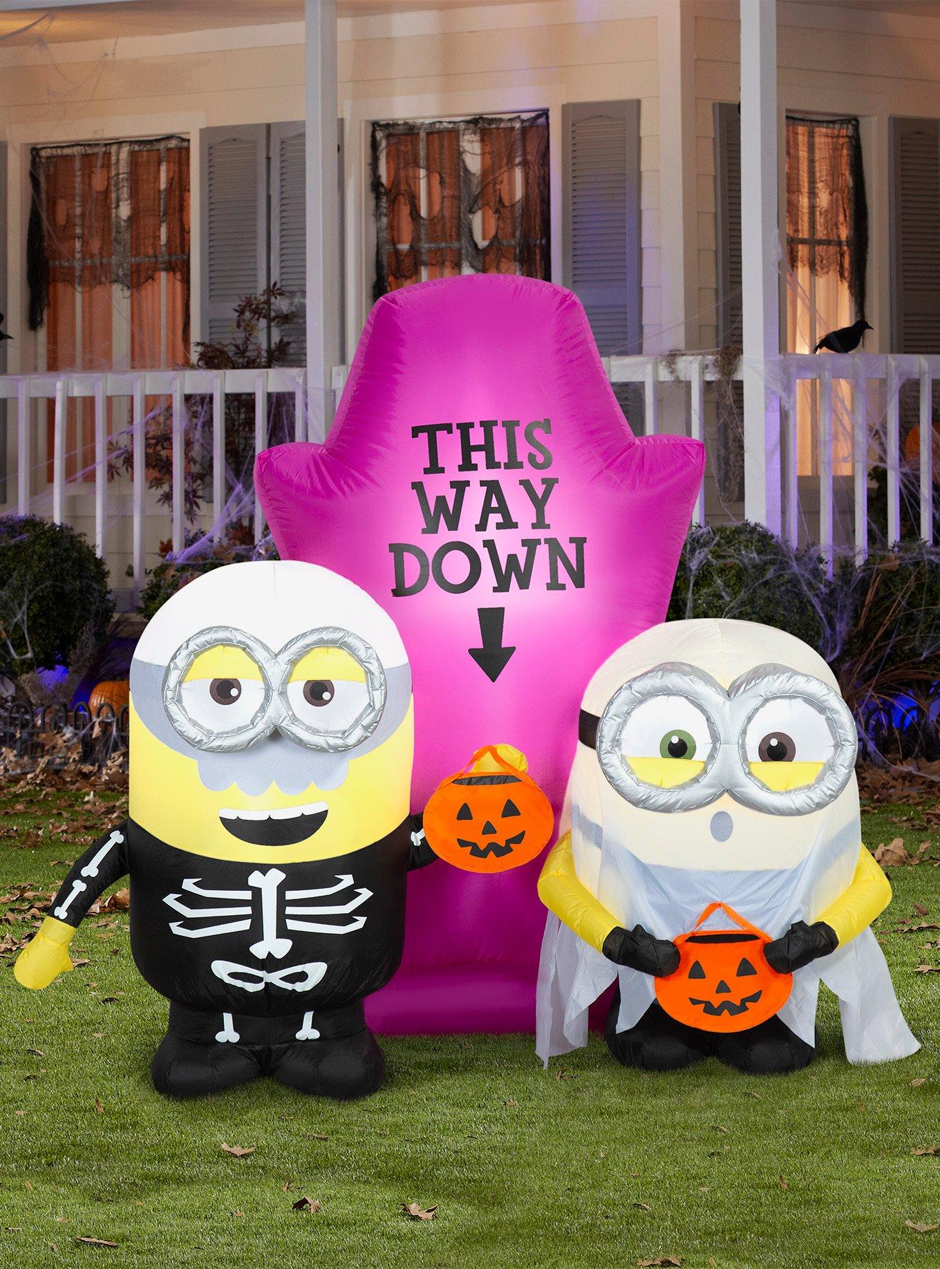 Minions Halloween Scene Airblown Inflatable, , hi-res