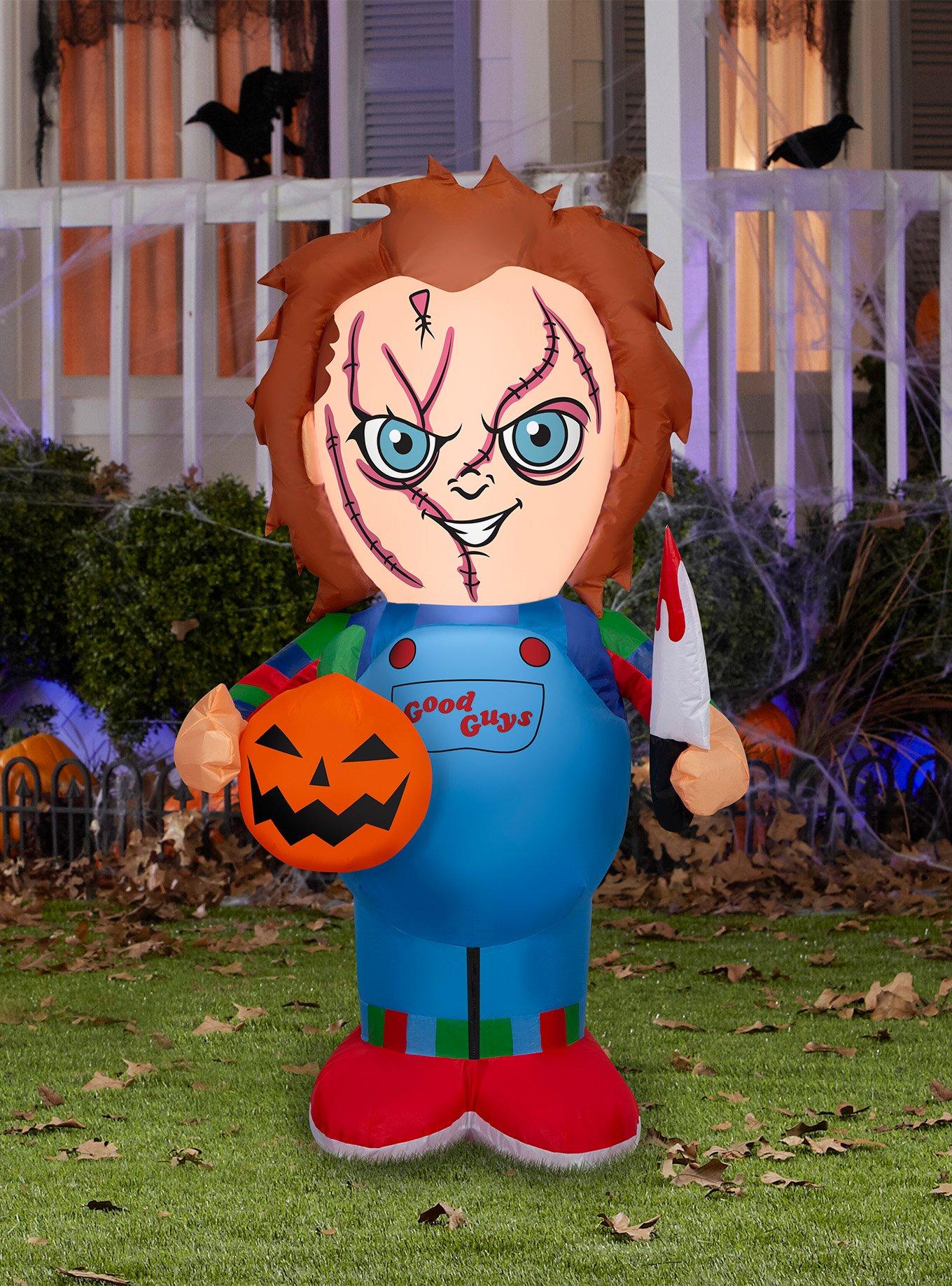Chucky Holding Pumpkin Airblown Inflatable, , hi-res