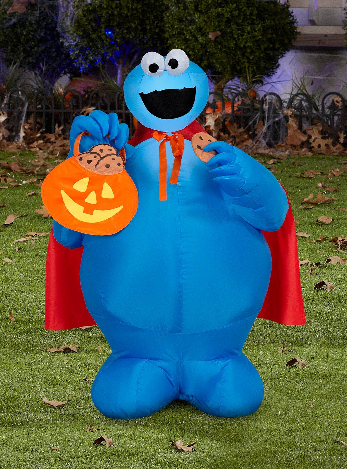 Sesame Street Cookie Monster with Cape Airblown Inflatable, , hi-res