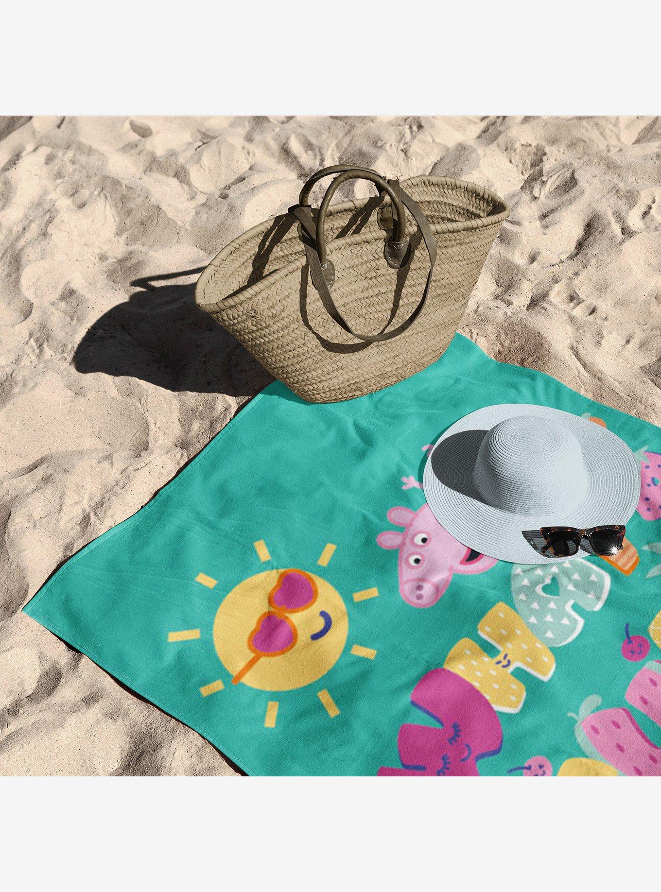 Peppa Pig Fun Bunch Microfiber Beach Towel, , alternate